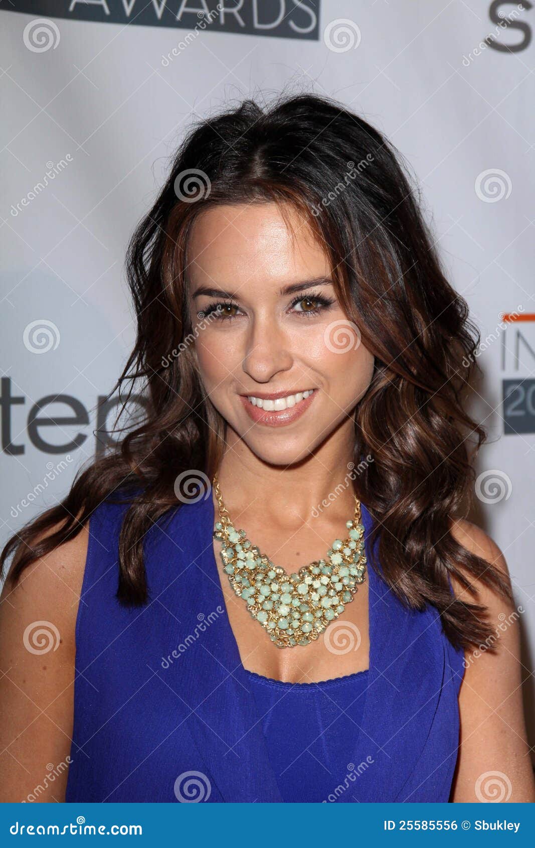 Lacey Chabert At The Step Up Women Network 9th Annual Inspiration ...