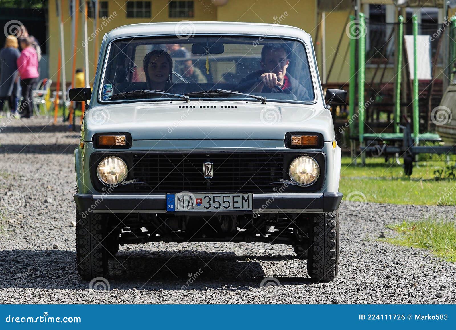 Big Gear from The Old Days: The Lada Niva (Лада Нива) – OBLOMOV ART