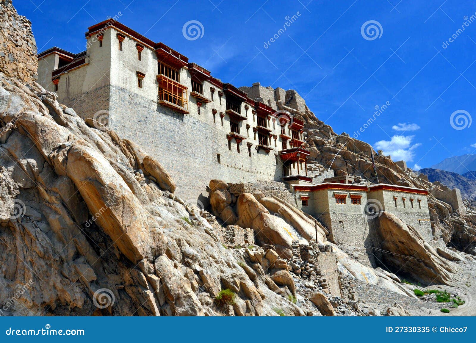ladakh (little tibet) - shey palace in leh