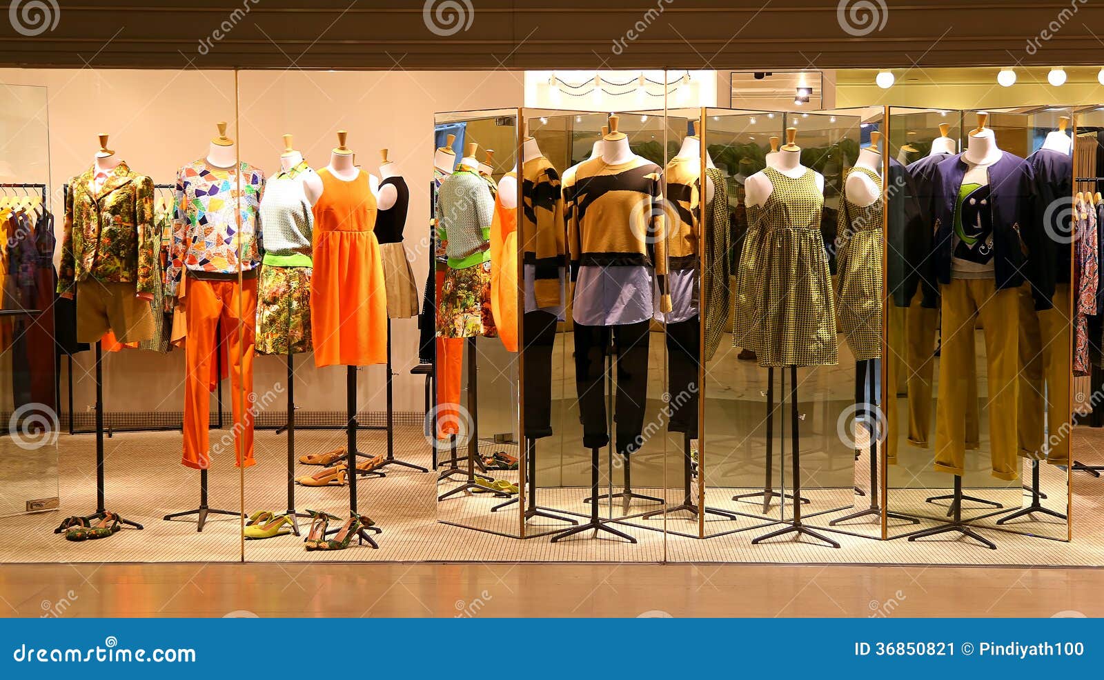 Ladies Fashion Clothes Boutique Stock Image - Image: 36850821