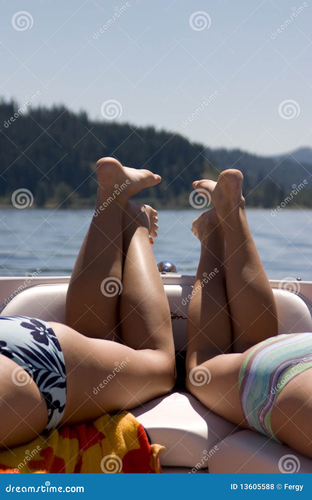 Teen Bikini Feet