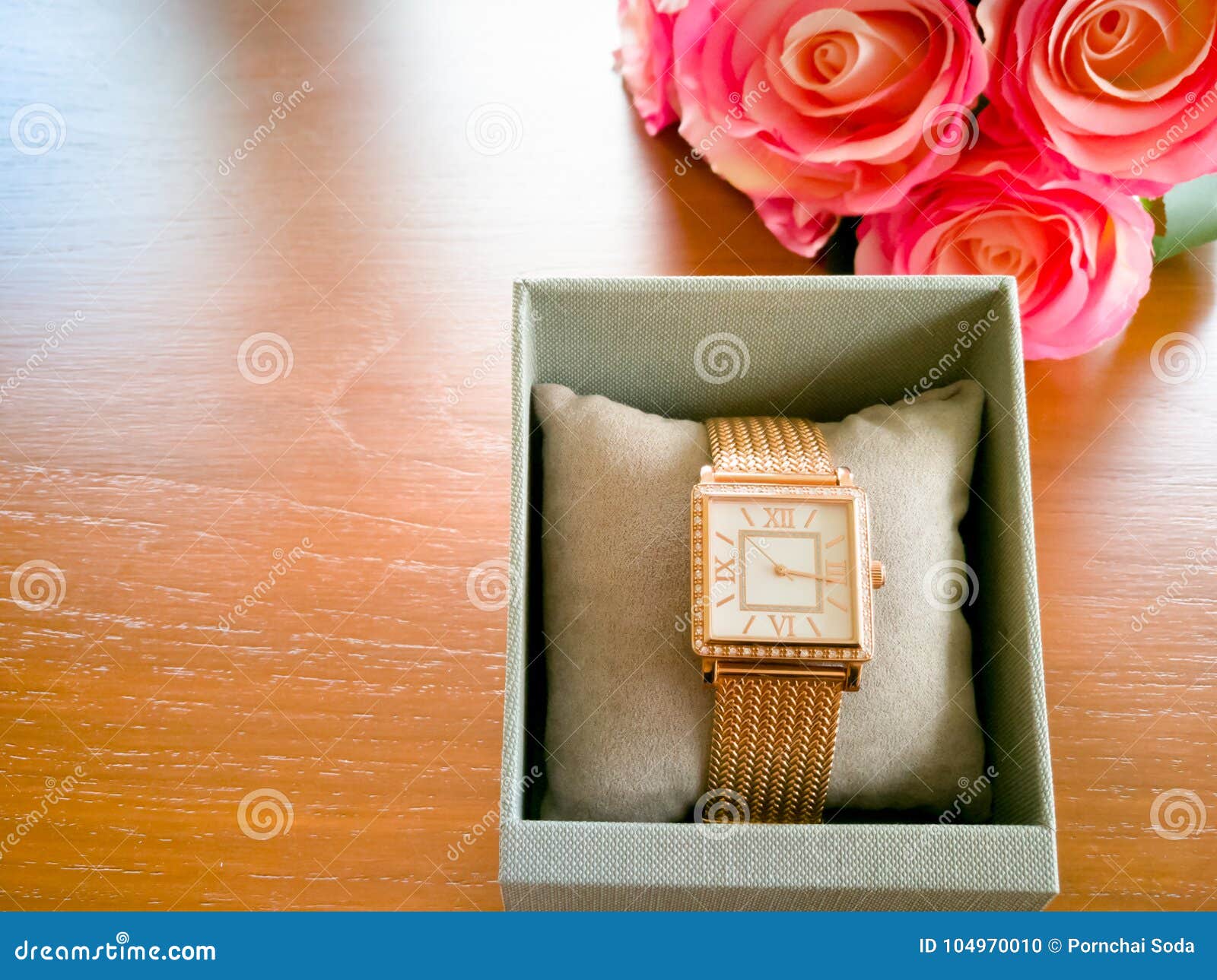 Lady`s Gold Rose Watch in the Luxury Box Stock Photo - Image of shiny ...