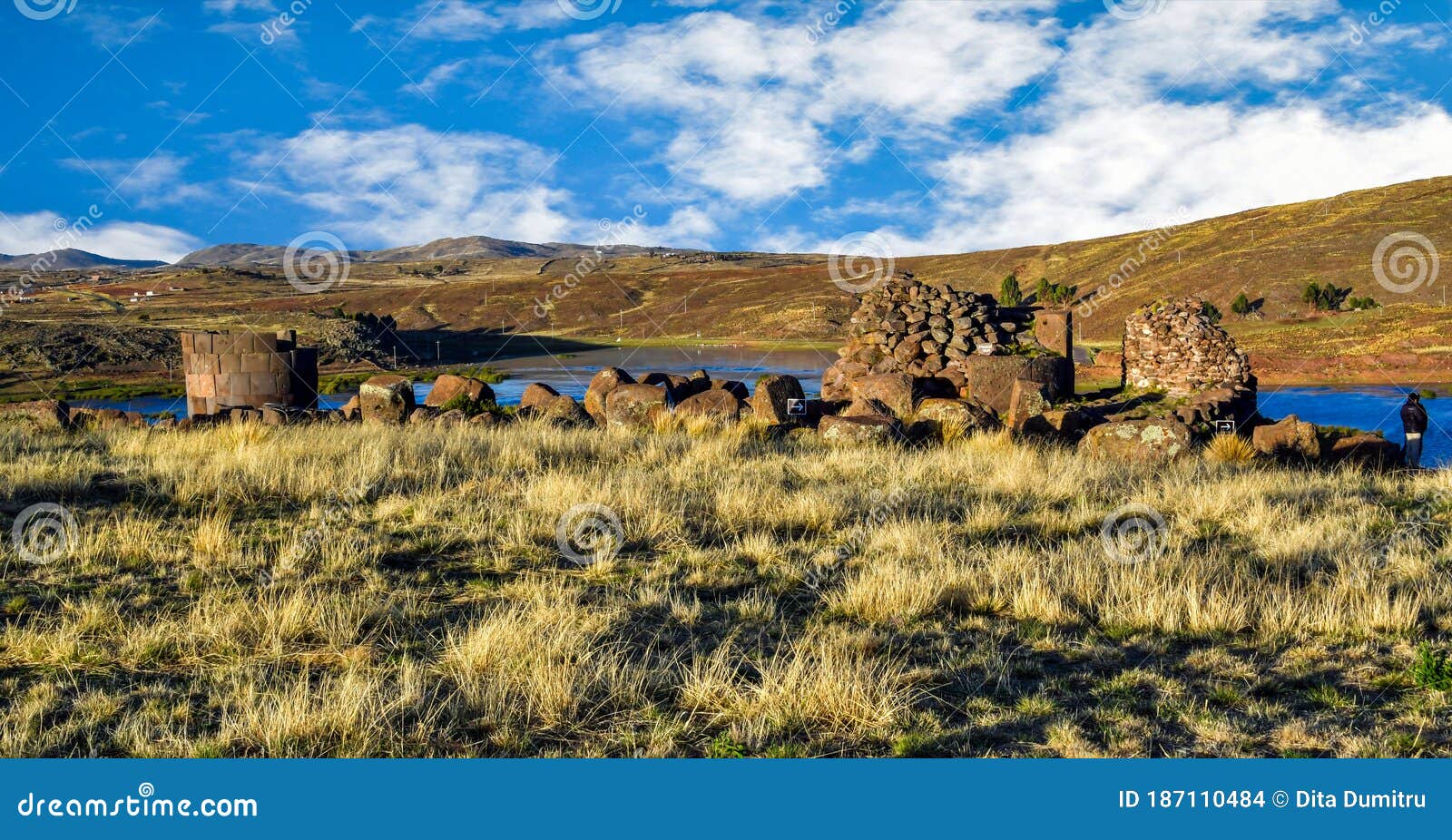 lagarto chullpa, the most famous sillustani tomb -peru 49