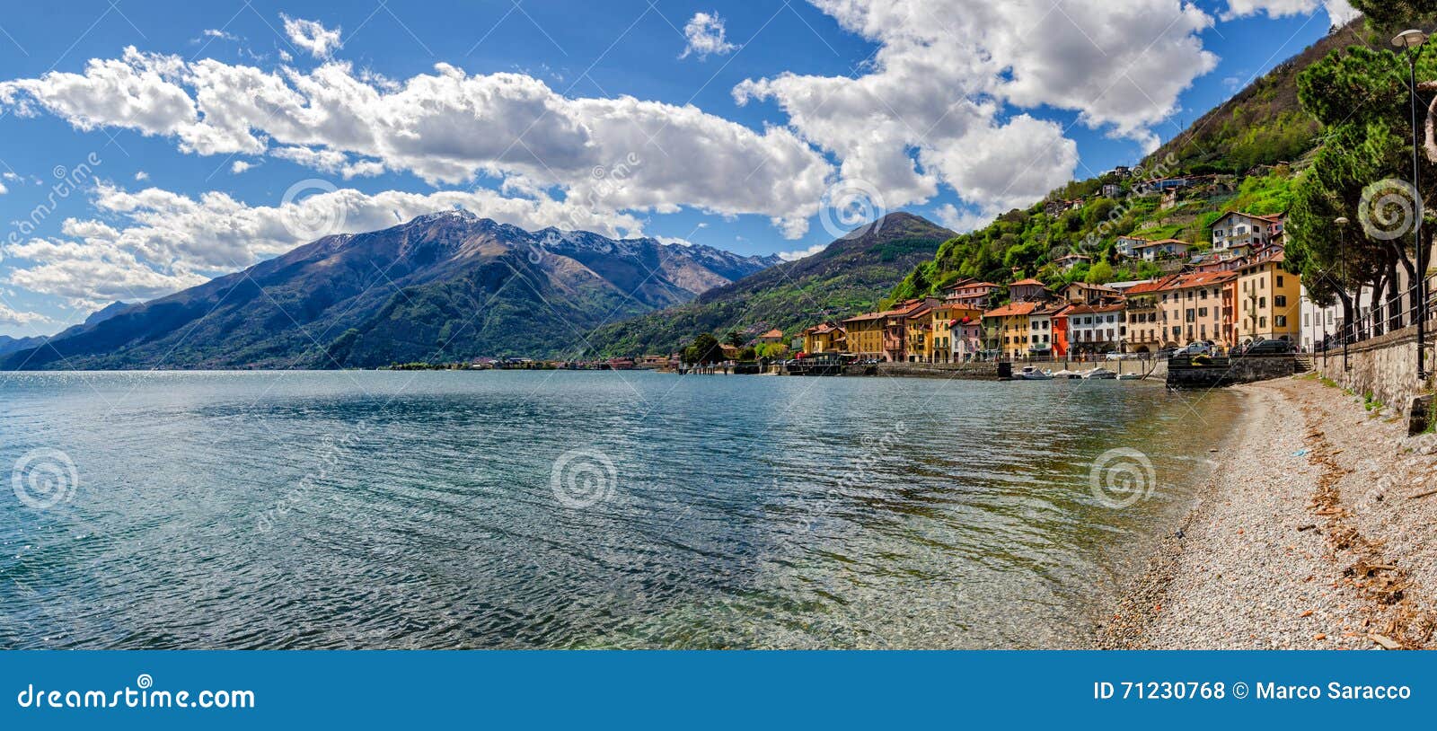 Punto di vista panoramico di Lago di Como (lago Como) Domaso