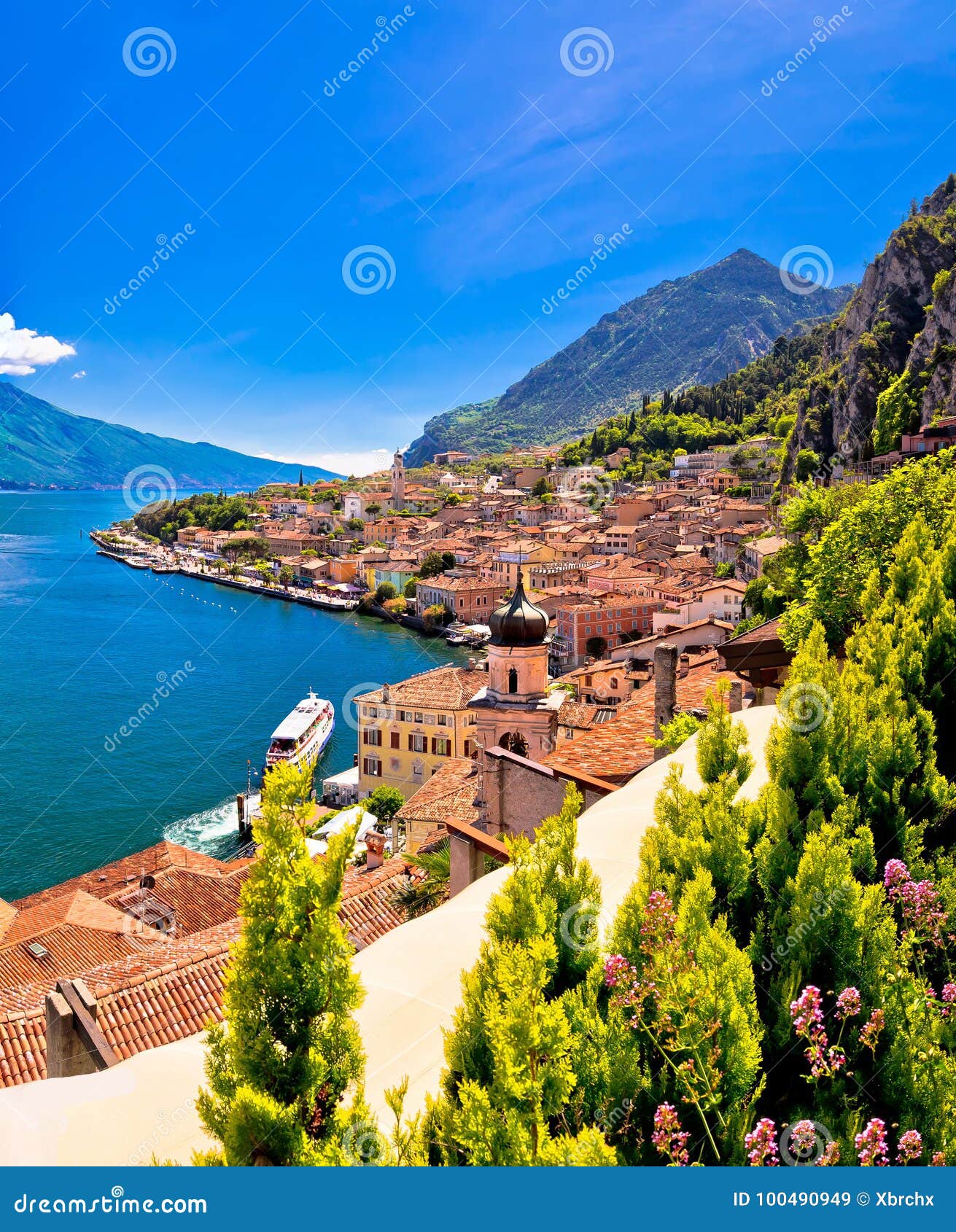 lago di garda panoramic view in limone sul garda