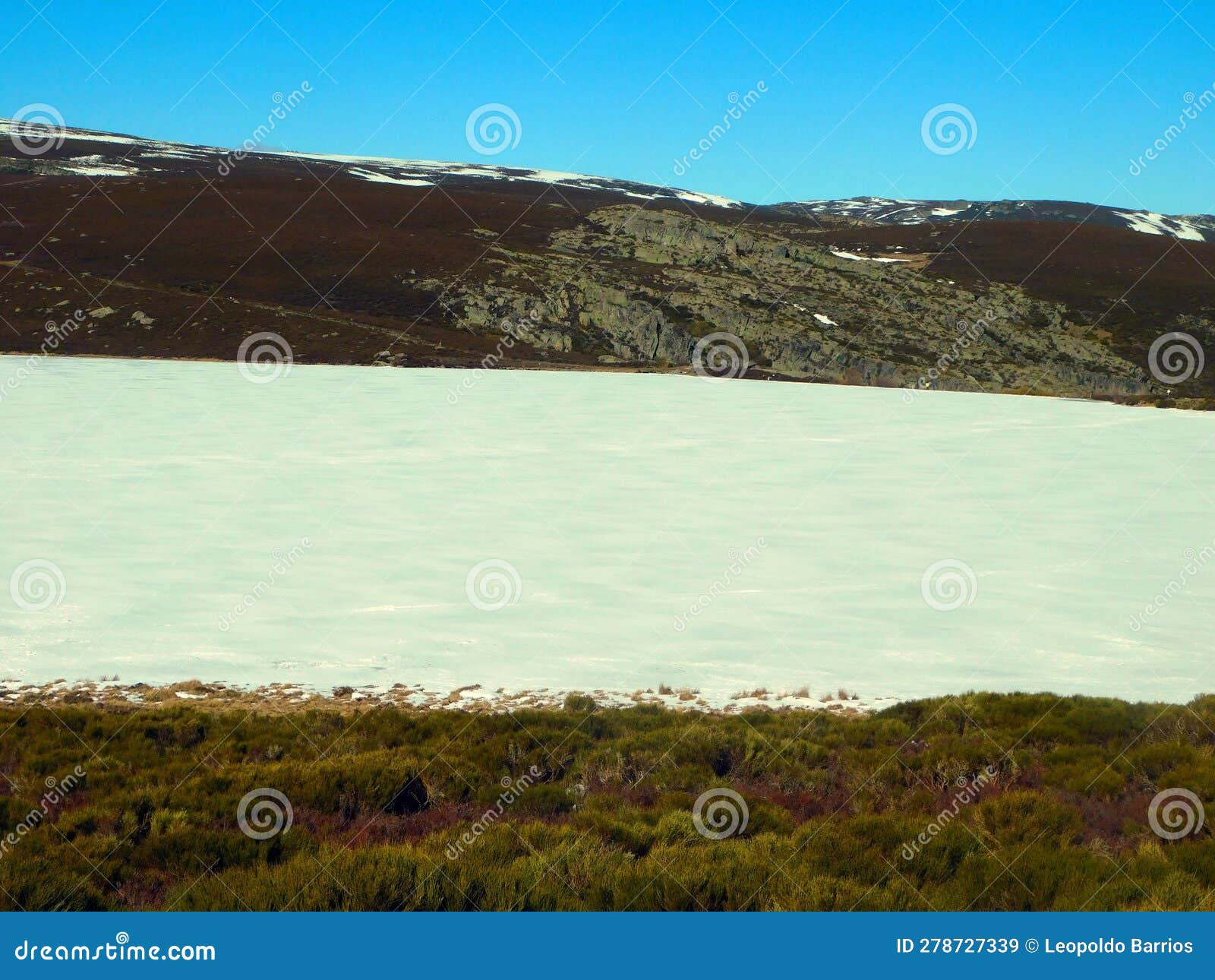 laguna de los peces, sanabria, zamora, spain