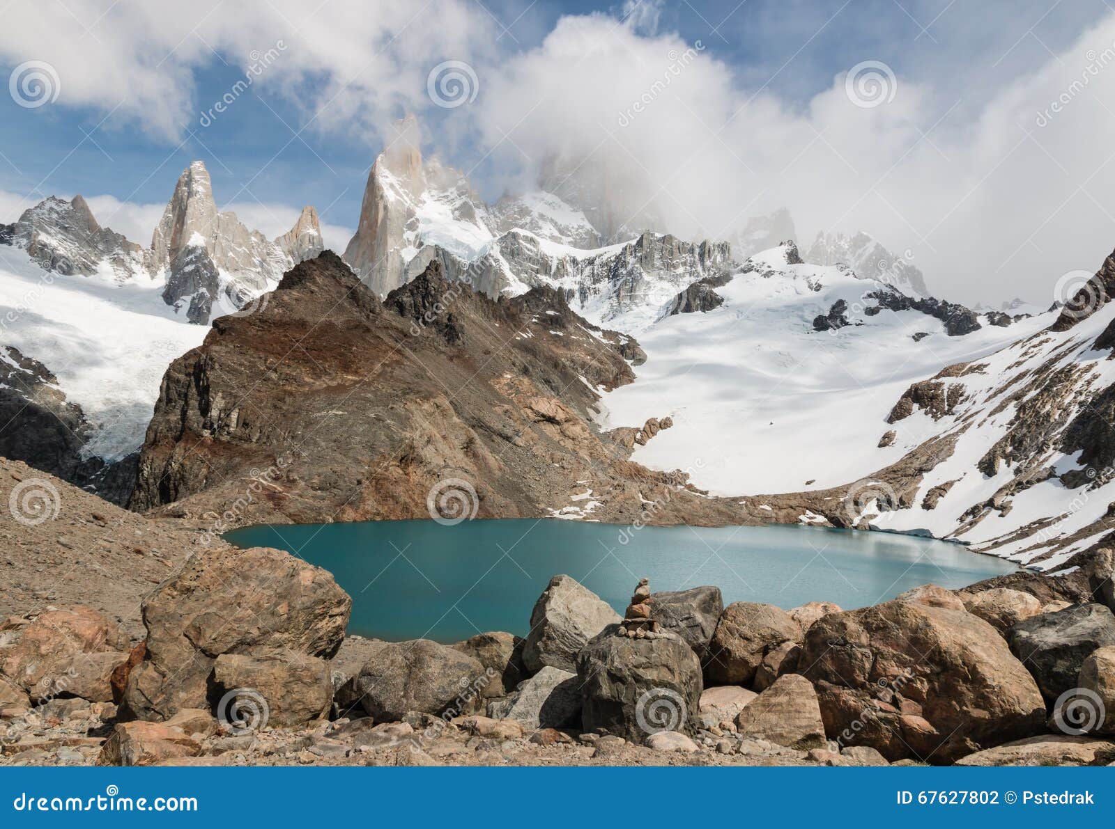 Laguna De Los Tres in Southern Patagonia Stock Photo - Image of jagged ...