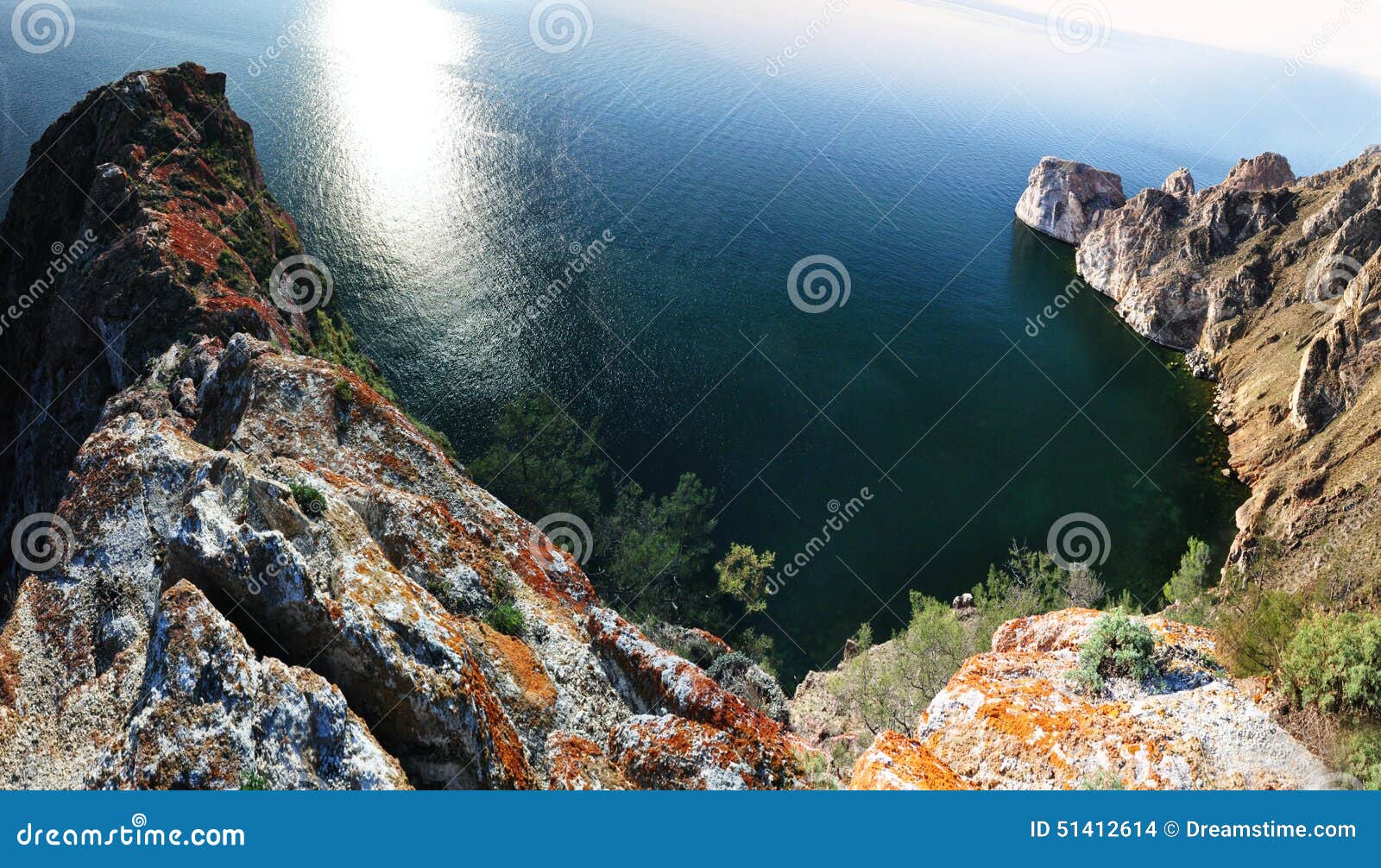Lagune von Baykal See. Panoramablick vom Rand am See