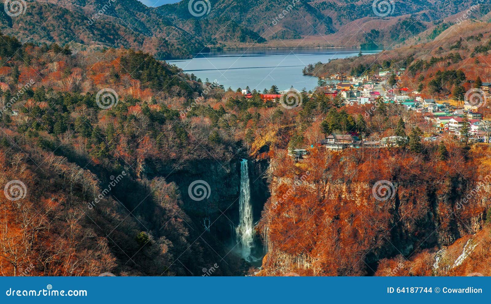 lake chuzenji at nikko national park in toca*an