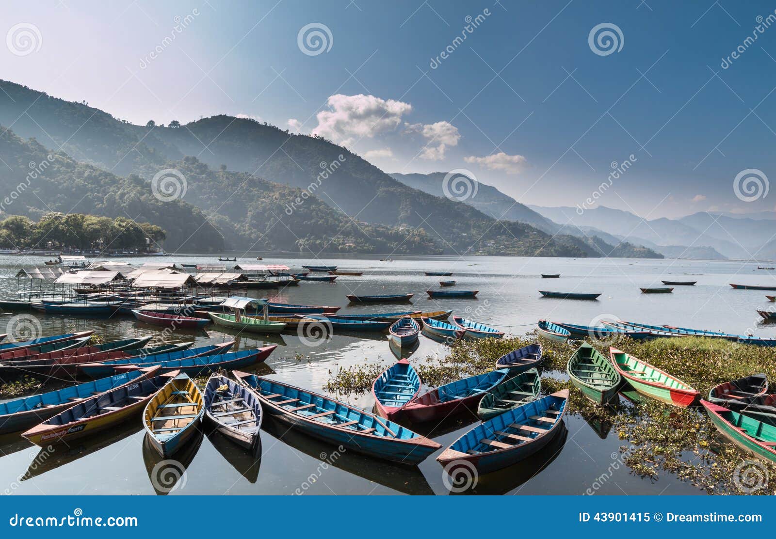 lake phewa, pokhara, nepal.