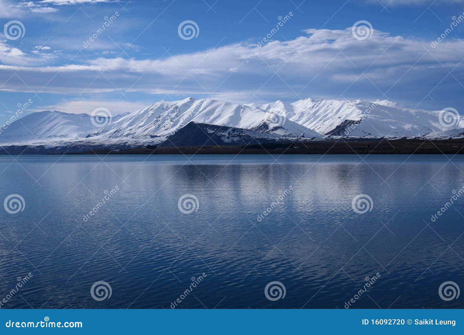 lake tekapo in winter