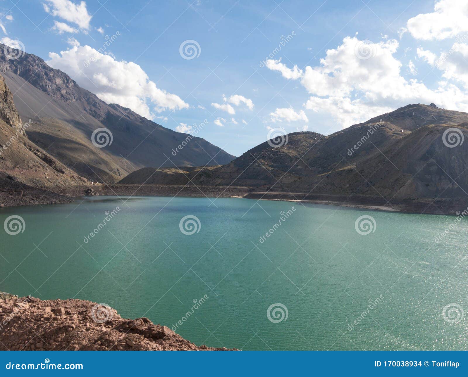 lake of yeso. cajon del maipo. santiago of chile