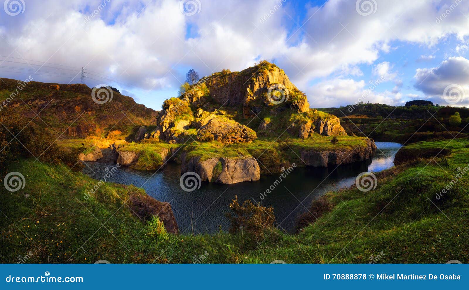 lakes in la arboleda