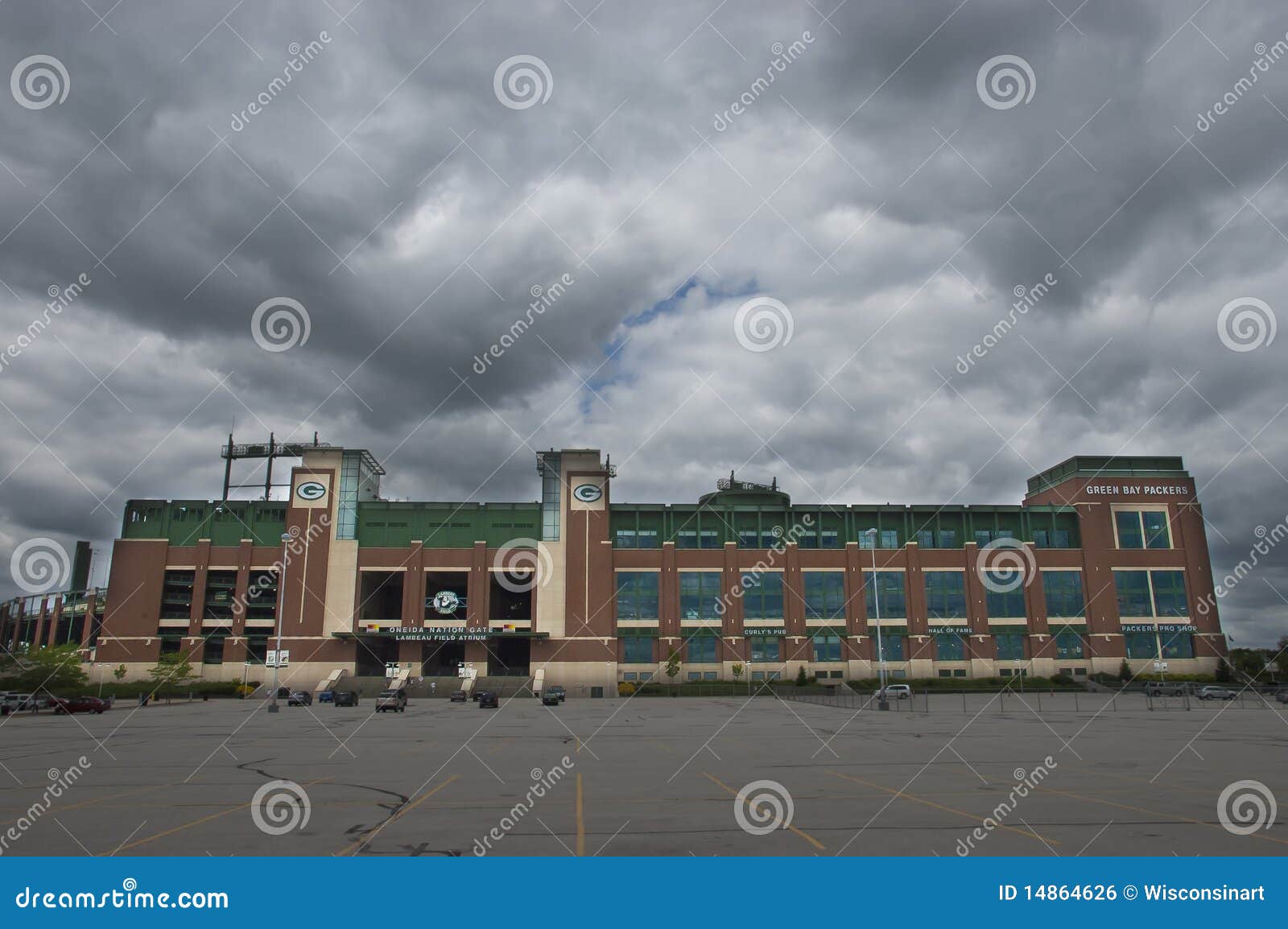 70 Lambeau Field Stock Photos Pictures  RoyaltyFree Images  iStock