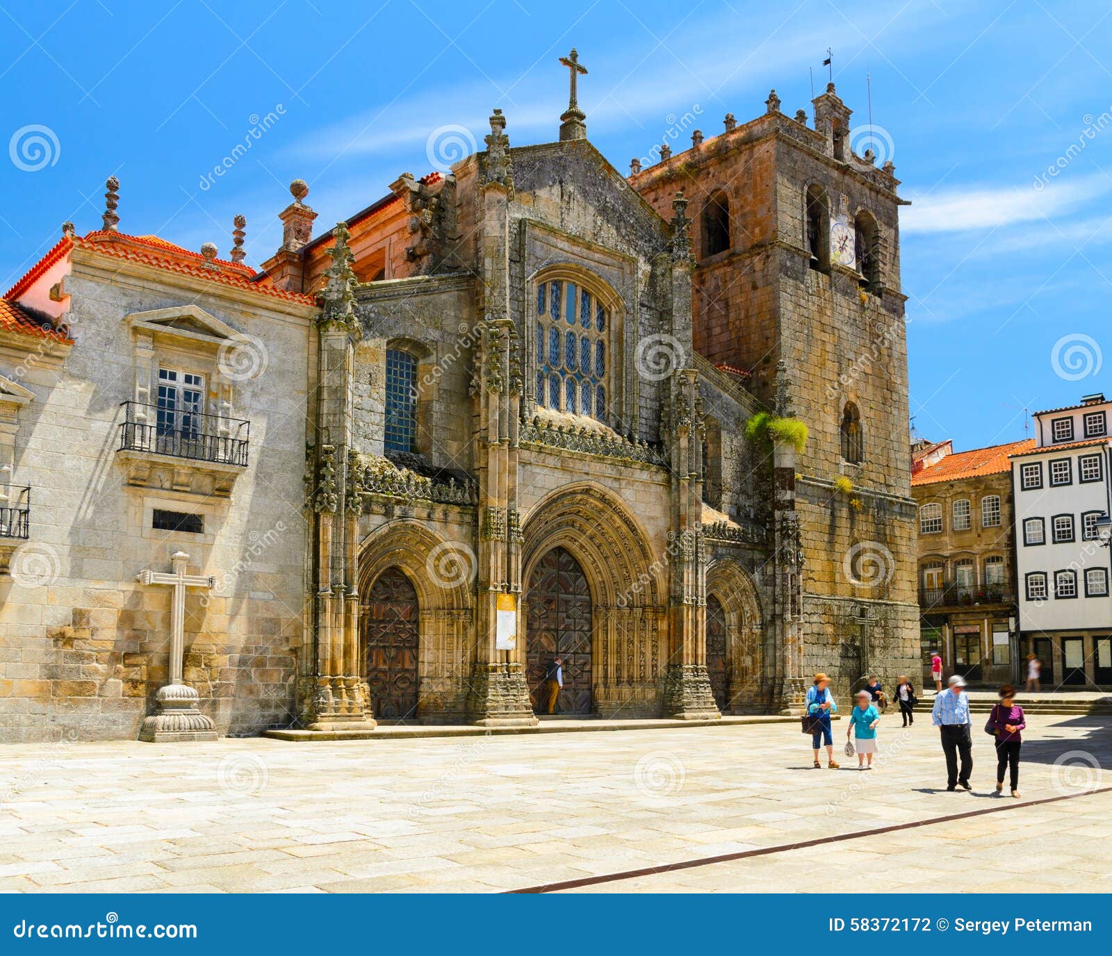 Lamego, Португалия. Взгляд церков в Lamego, Португалии