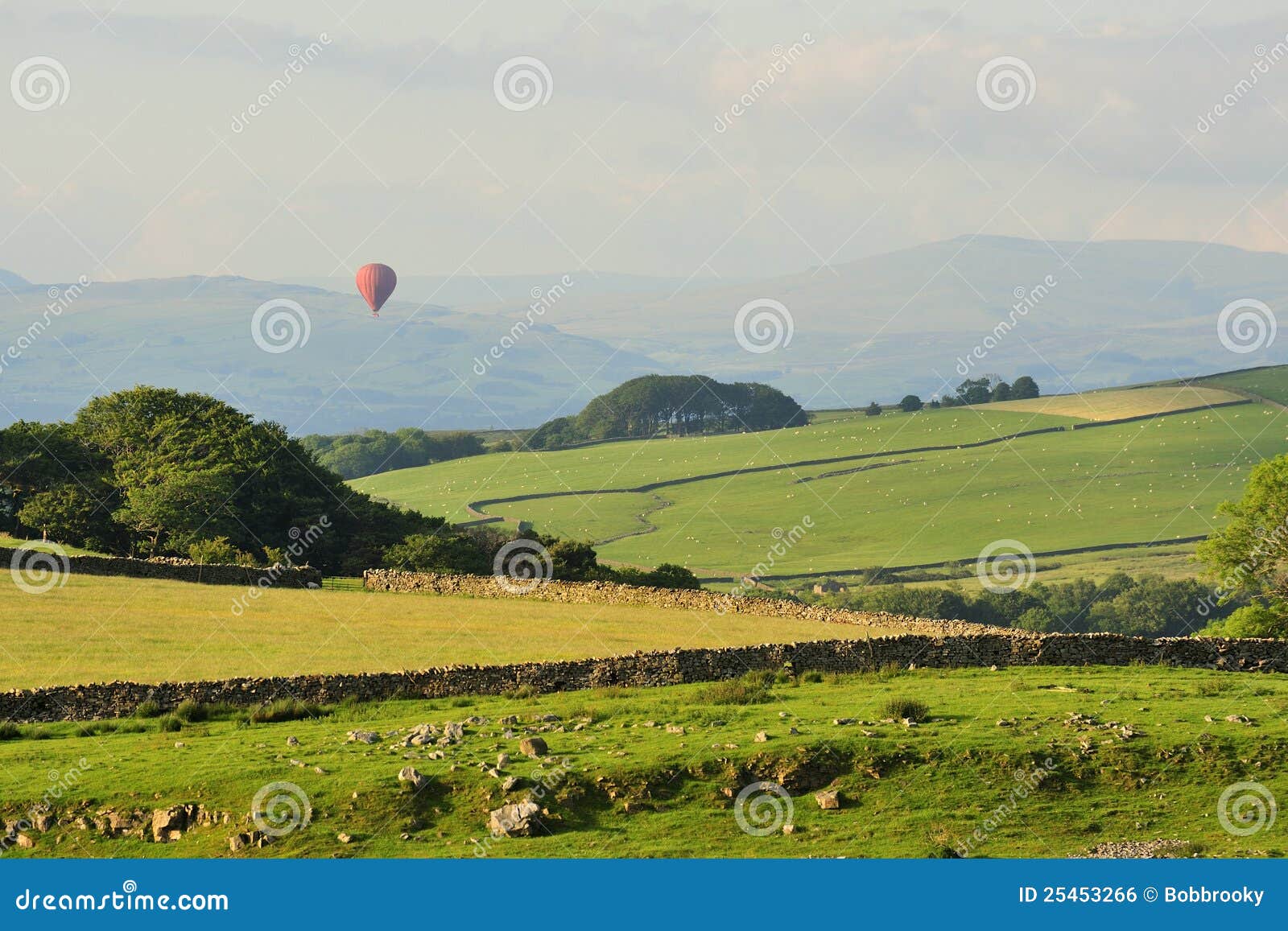 lancashire hills, hot air balloon