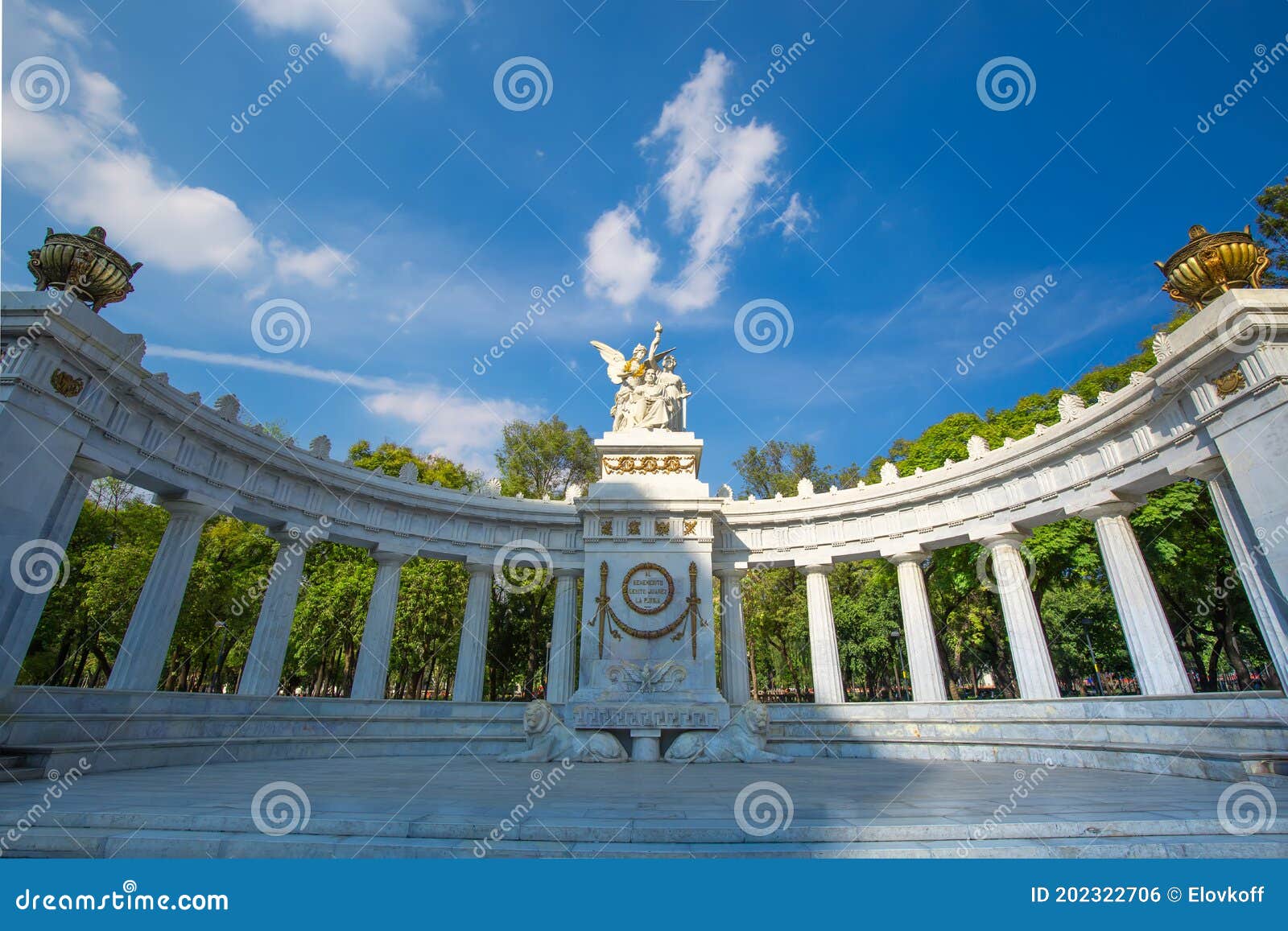 landmark benito juarez monument the juarez hemicycle at mexico city alameda central park