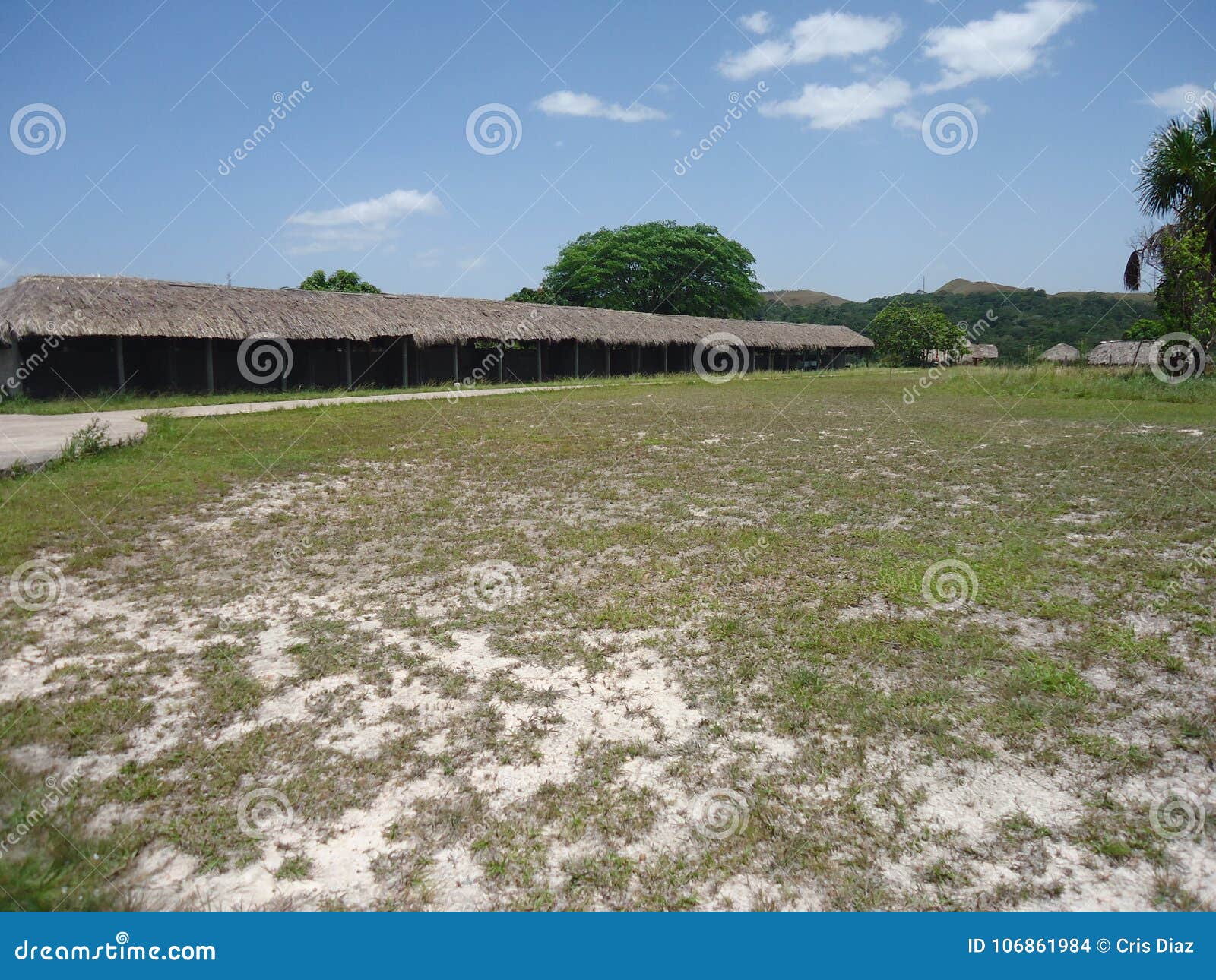 parque nacional gran sabana choza de techo de palma