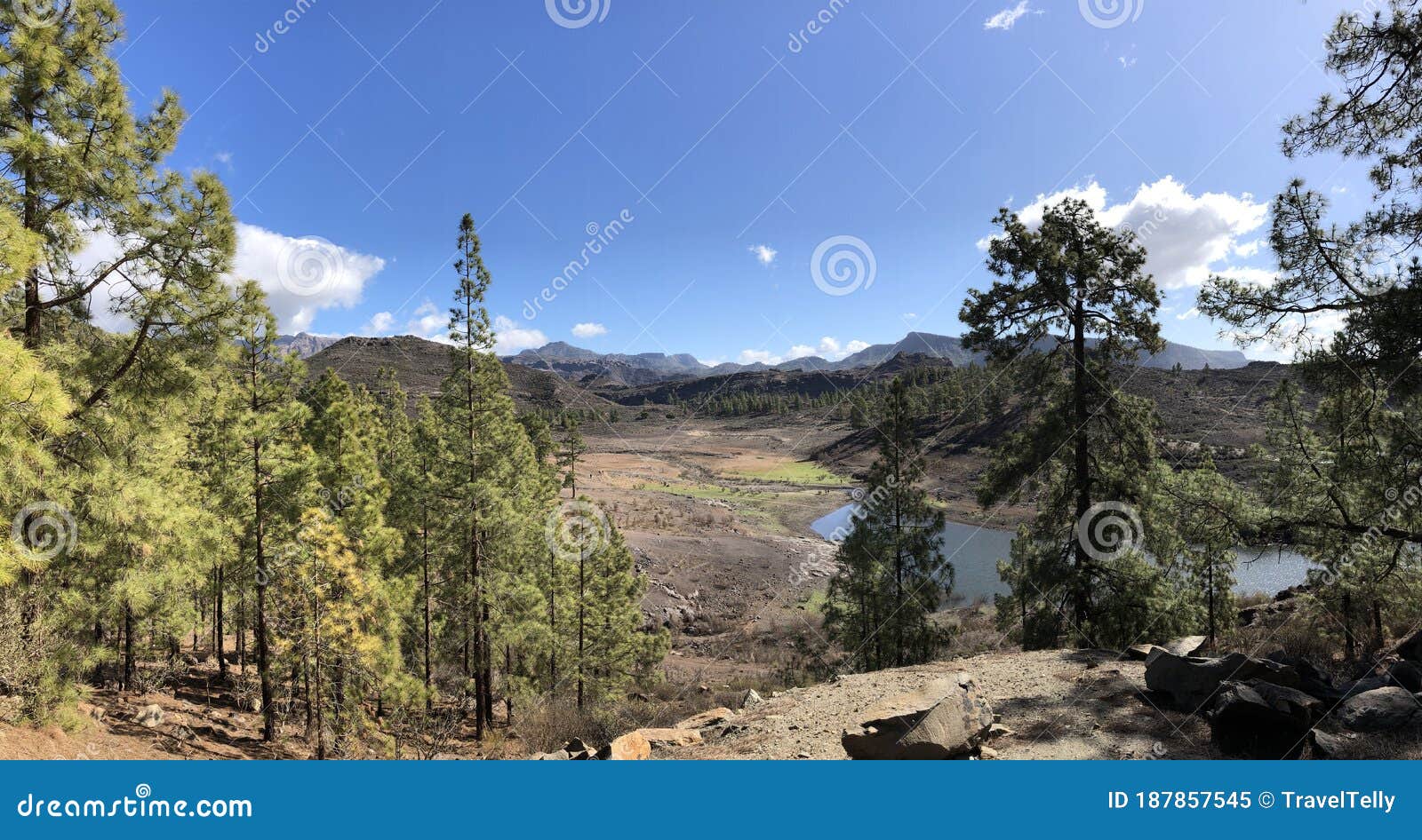 landscape las ninas reservoir