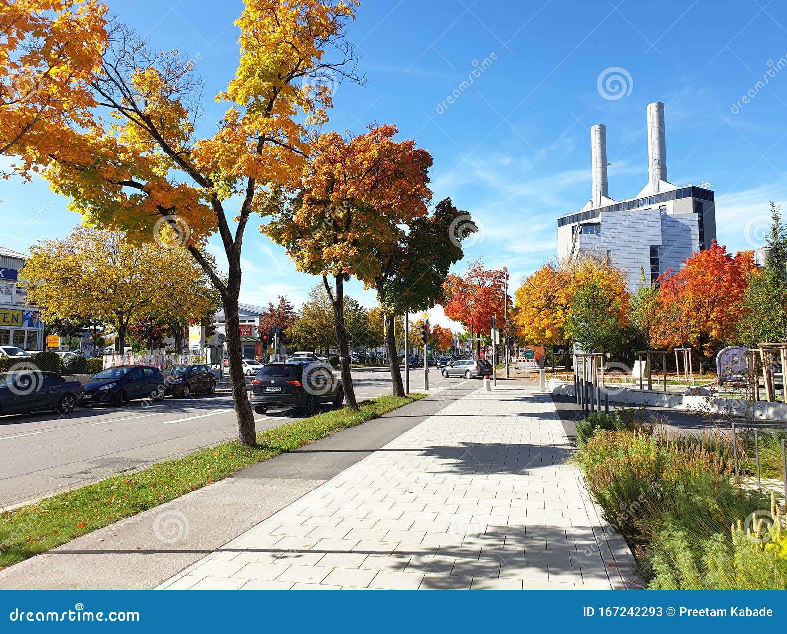 Landscape of Munich City during Autumn 编辑类库存照片 - 图片 包括有 城市, 结构树: 167242293