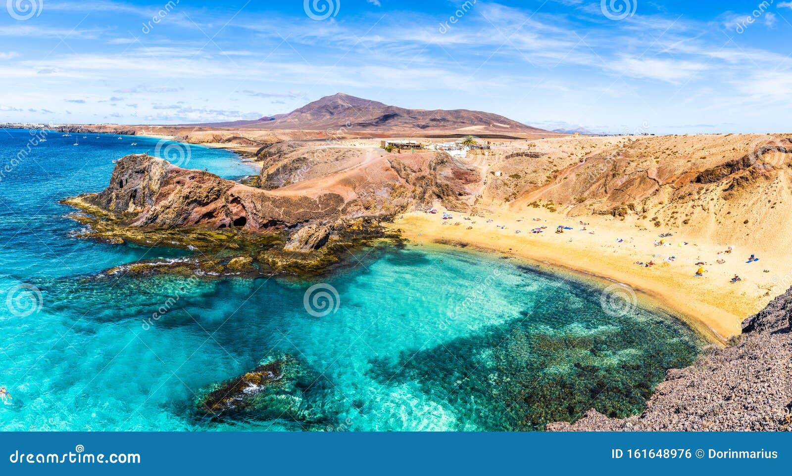 landscape with turquoise ocean water on papagayo beach