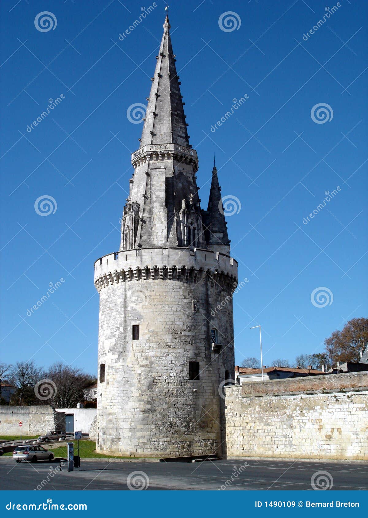 hovercraft Tower Image La Image Stock / France   Rochelle Lantern