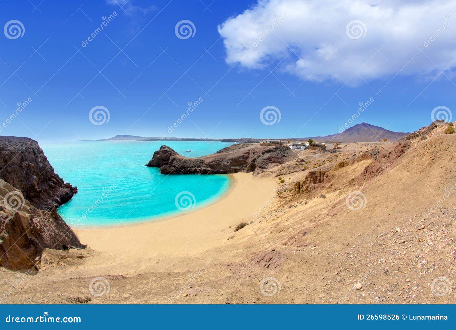lanzarote papagayo turquoise beach and ajaches