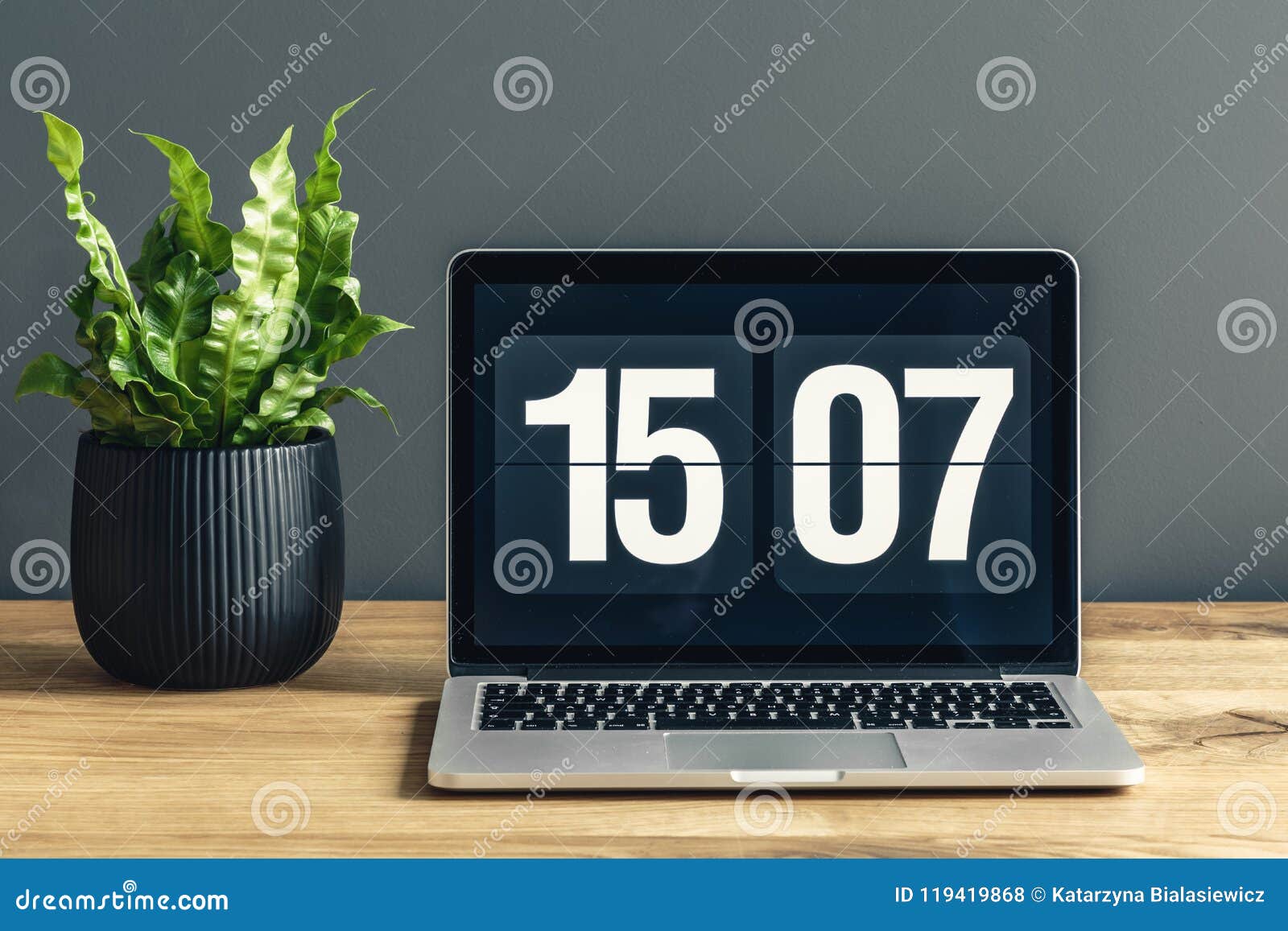 screen saver time on macbook