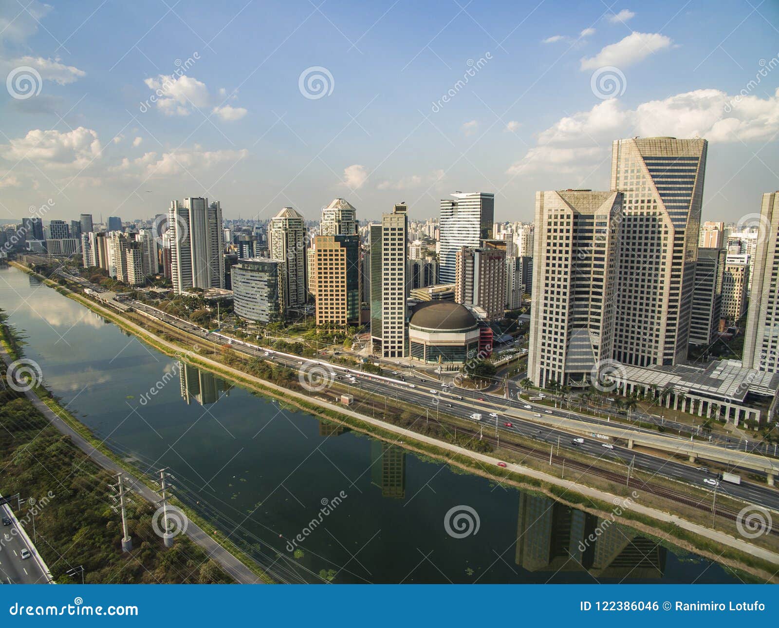 city of sao paulo brazil south america, marginal pinheiros avenue and pinheiros river