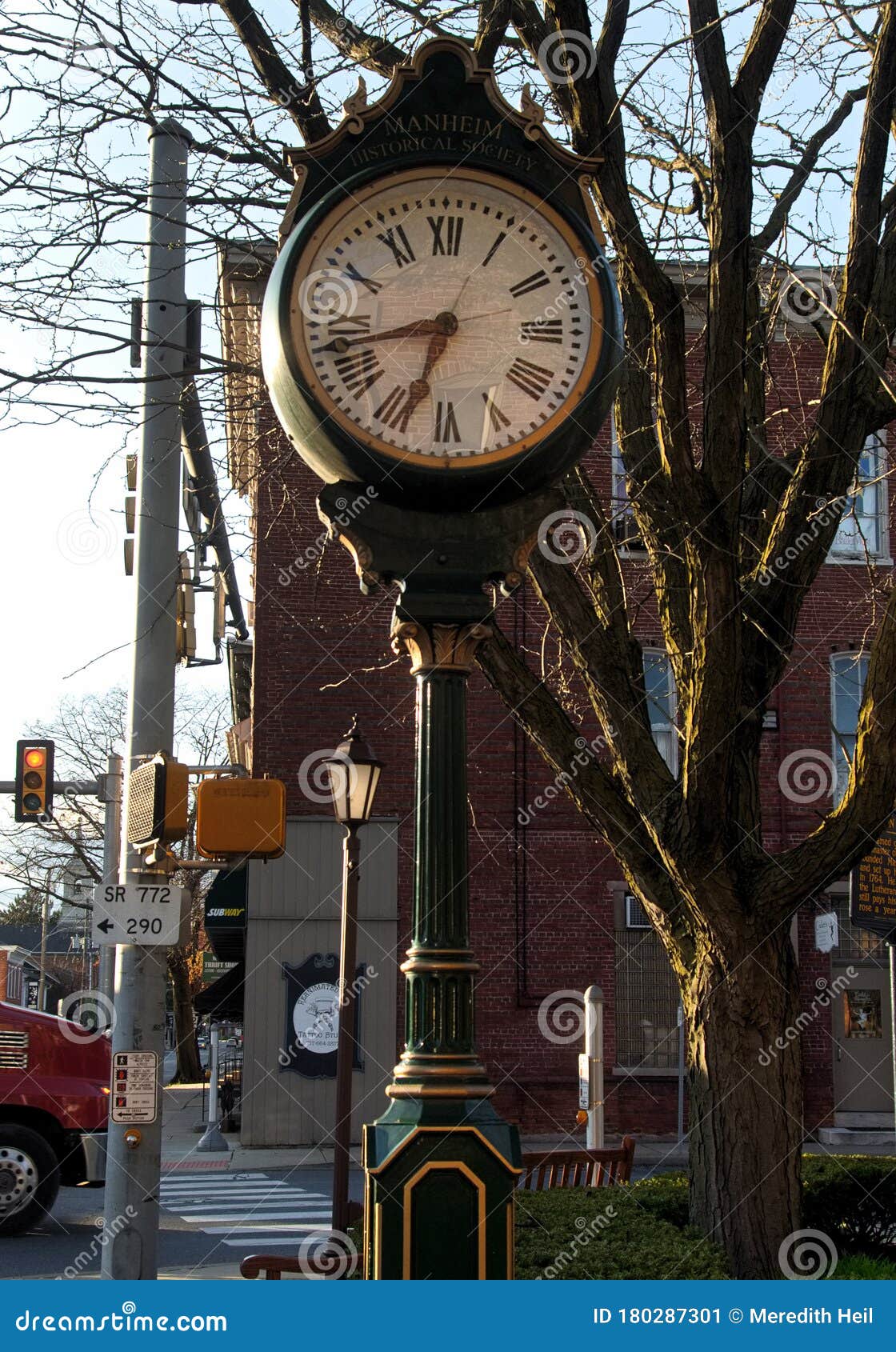Large Clock in Manheim, Pennsylvania Editorial Photo Image of antique, tall 180287301