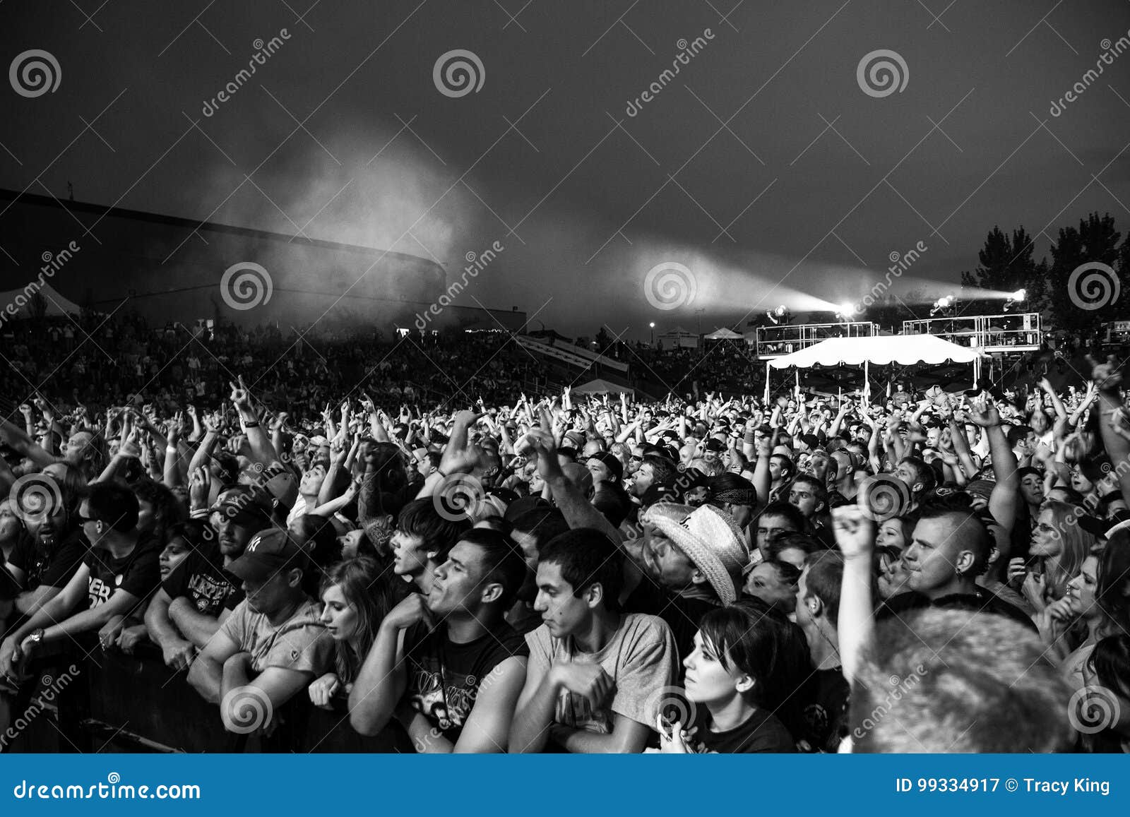 IDAHO/USA SEPTEMBER 25, 2012: Crowd of fans wait for the next act during th...