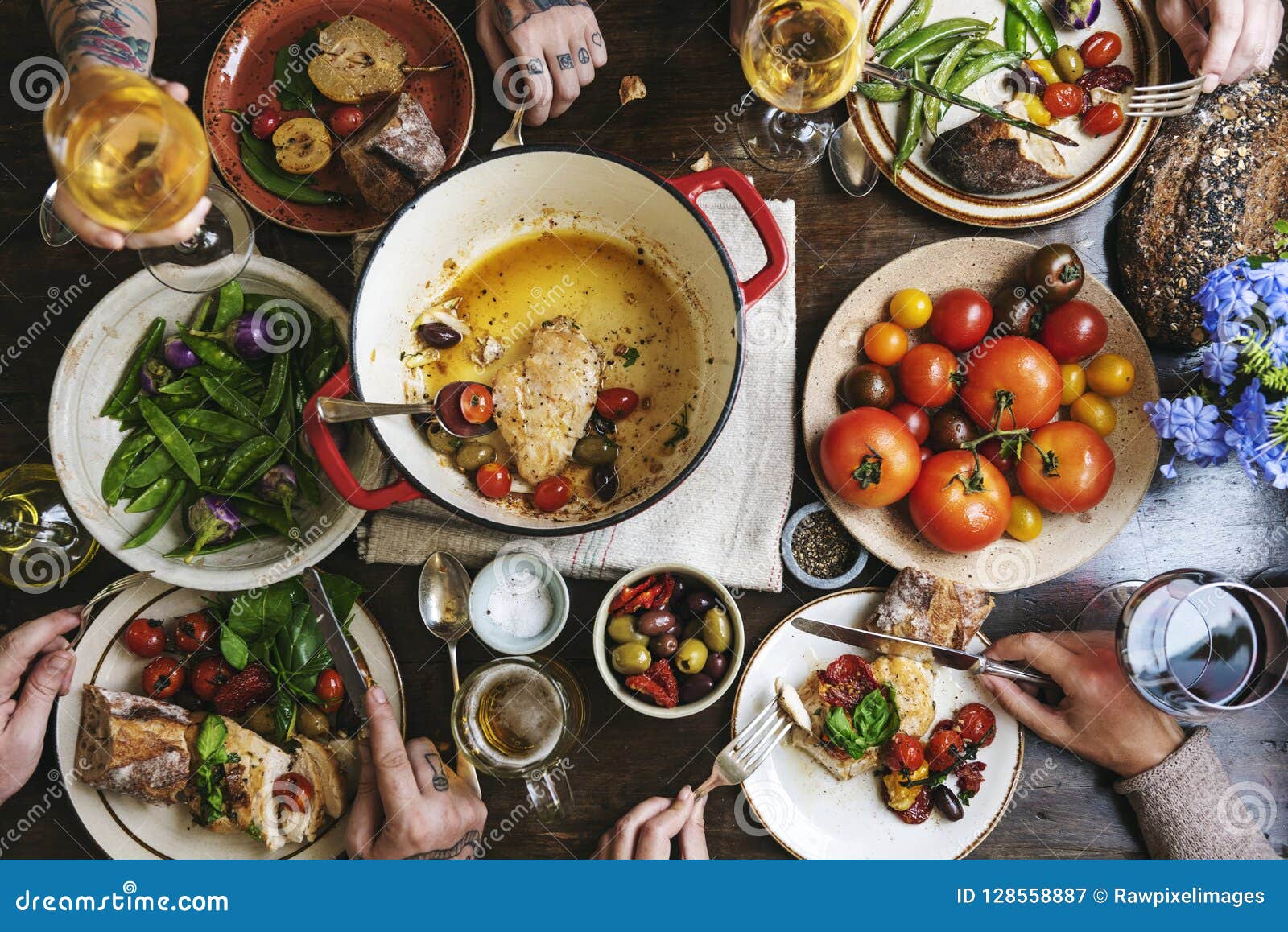 Large Family Having Dinner at a Table Stock Image Image of alcohol
