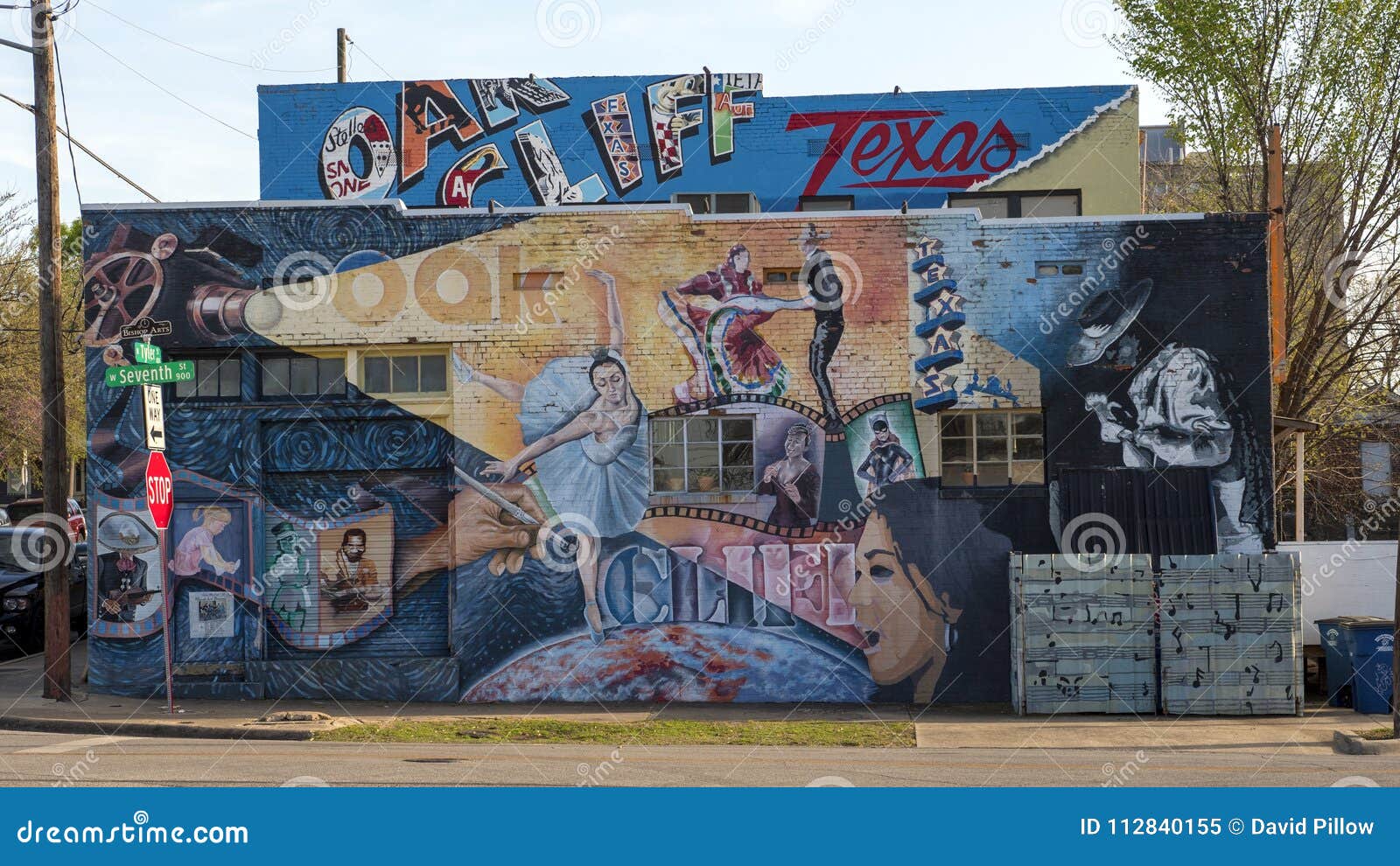 Large Mural Arts District, Dallas, Texas Editorial