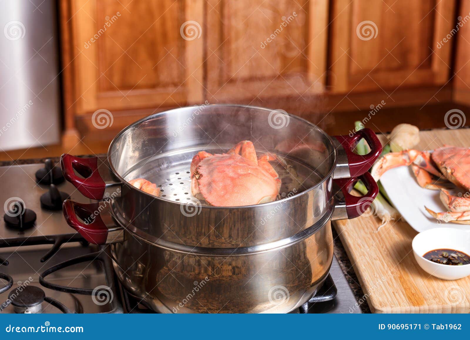 Can you steam fish in a pot фото 6
