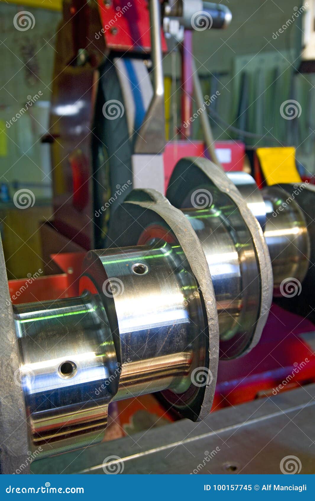 Large truck crankshaft stock image. Image of truck, steel 100157745