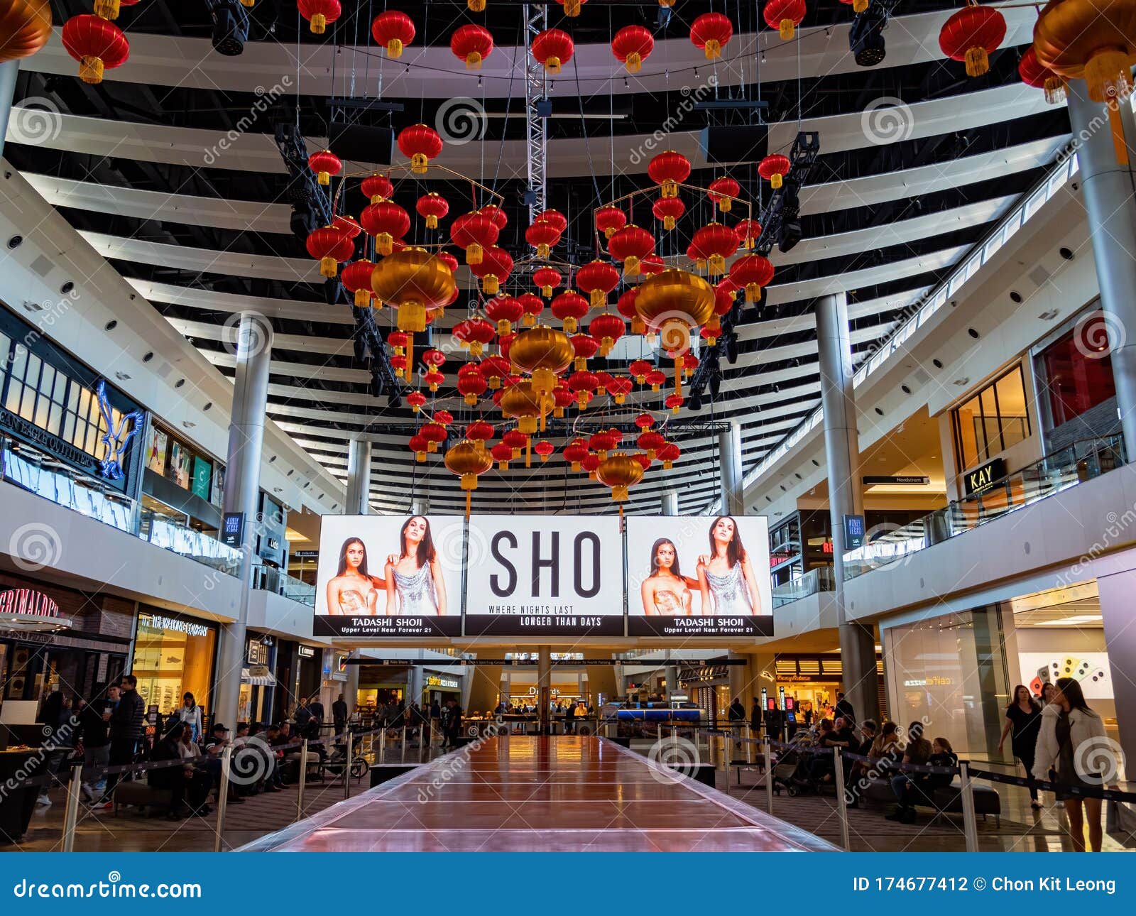 USA, Nevada, Las Vegas, The Strip, Fashion Show Mall, runway