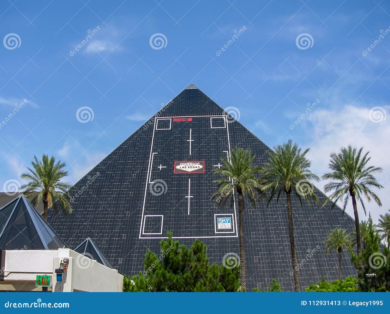 Las Vegas Luxor Pyramid Hotel Editorial Stock Photo - Image of pyramid,  luxor: 112931413