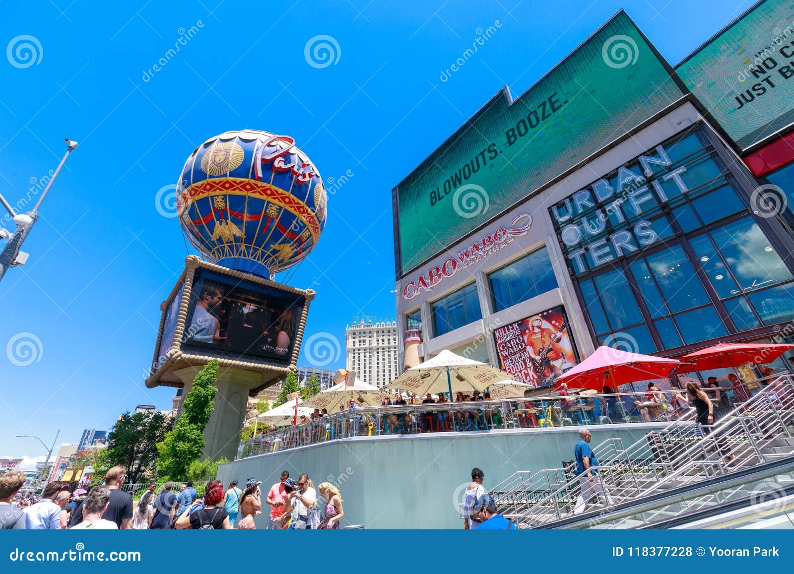 Main Entrance Of Miracle Mile Shops Planet Hollywood Hotel In