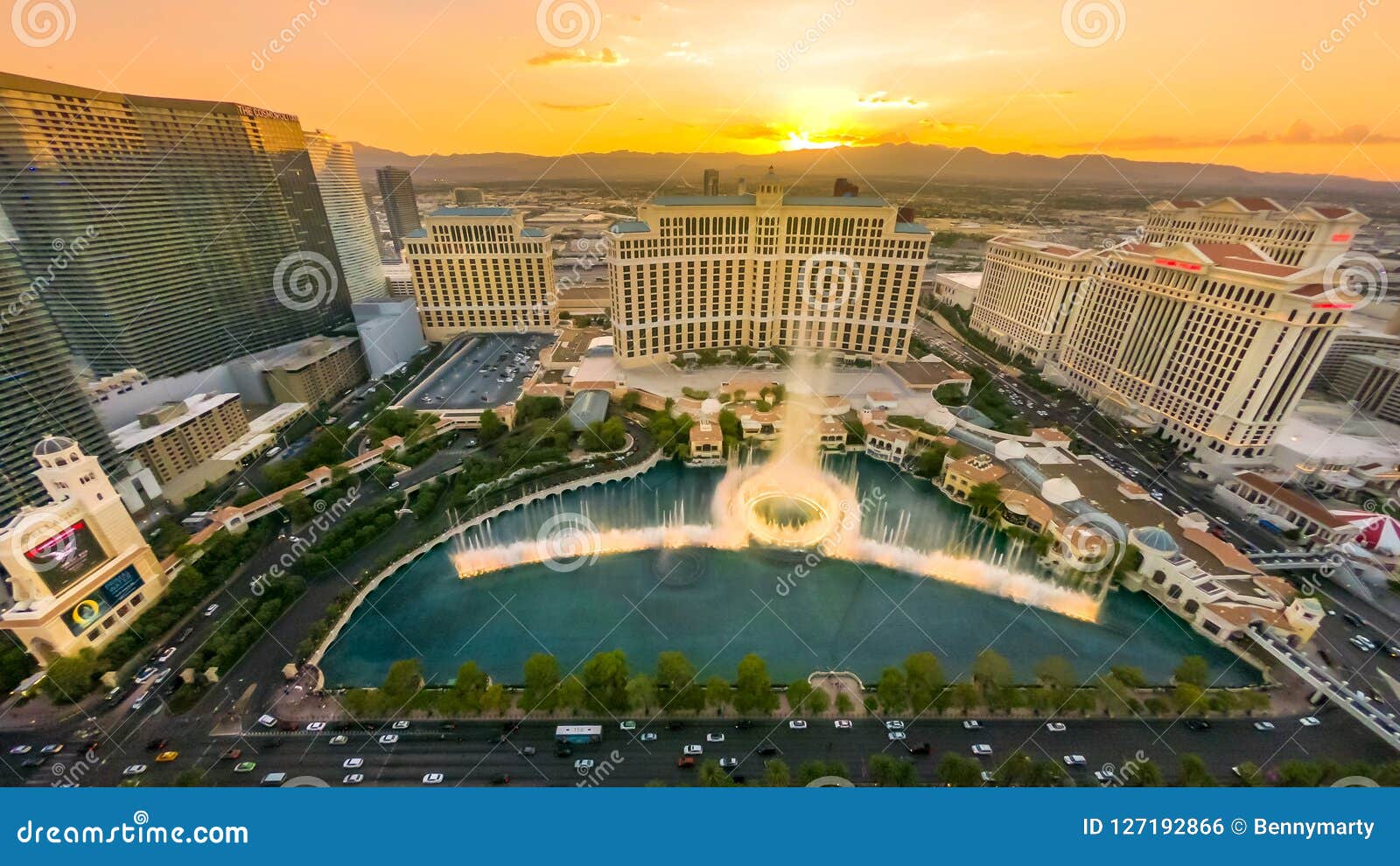 Las Vegas Bellagio sunset editorial photo. Image of resort - 127192866