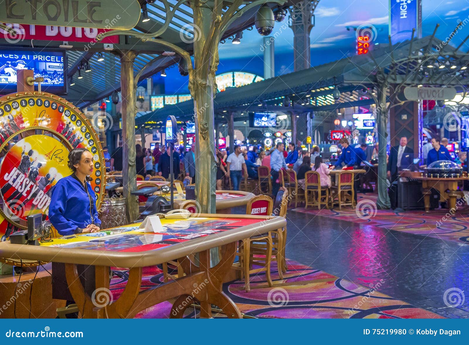 paris las vegas casino floor