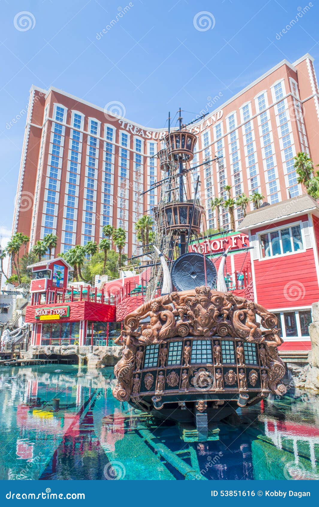 1,506 Vegas Treasure Island Stock Photos - Free & Royalty-Free Stock Photos  from Dreamstime