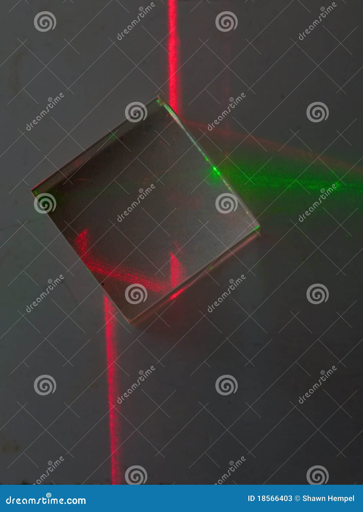 Laser experiment stock image. Image of spark, green, beam 18566403