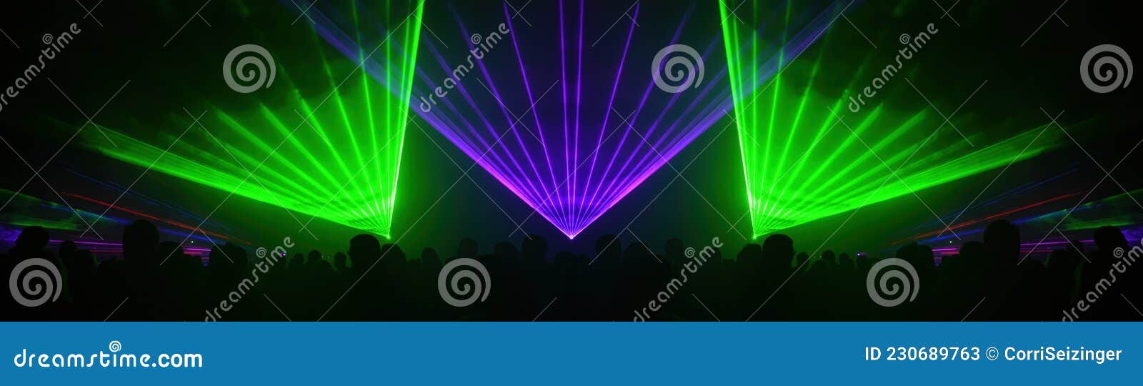 Disco Party At Laser lizenzfreie Bilder, Stockfotos und Aufnahmen