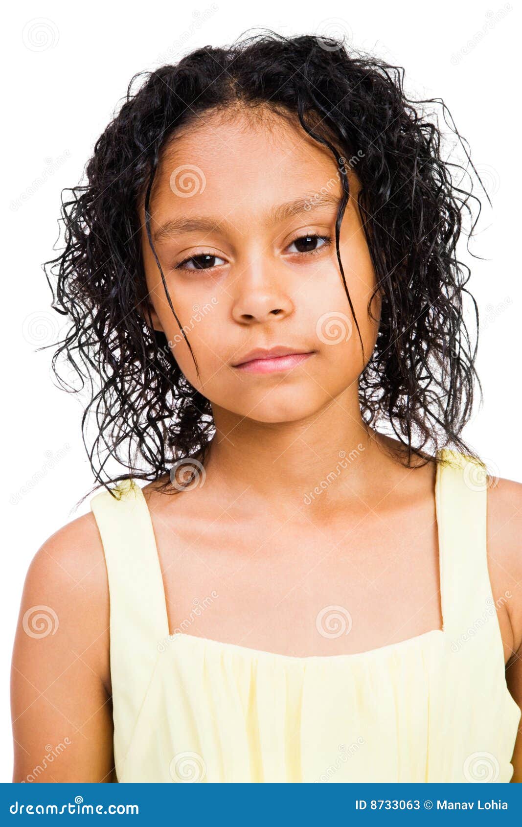 https://thumbs.dreamstime.com/z/latin-american-girl-posing-8733063.jpg