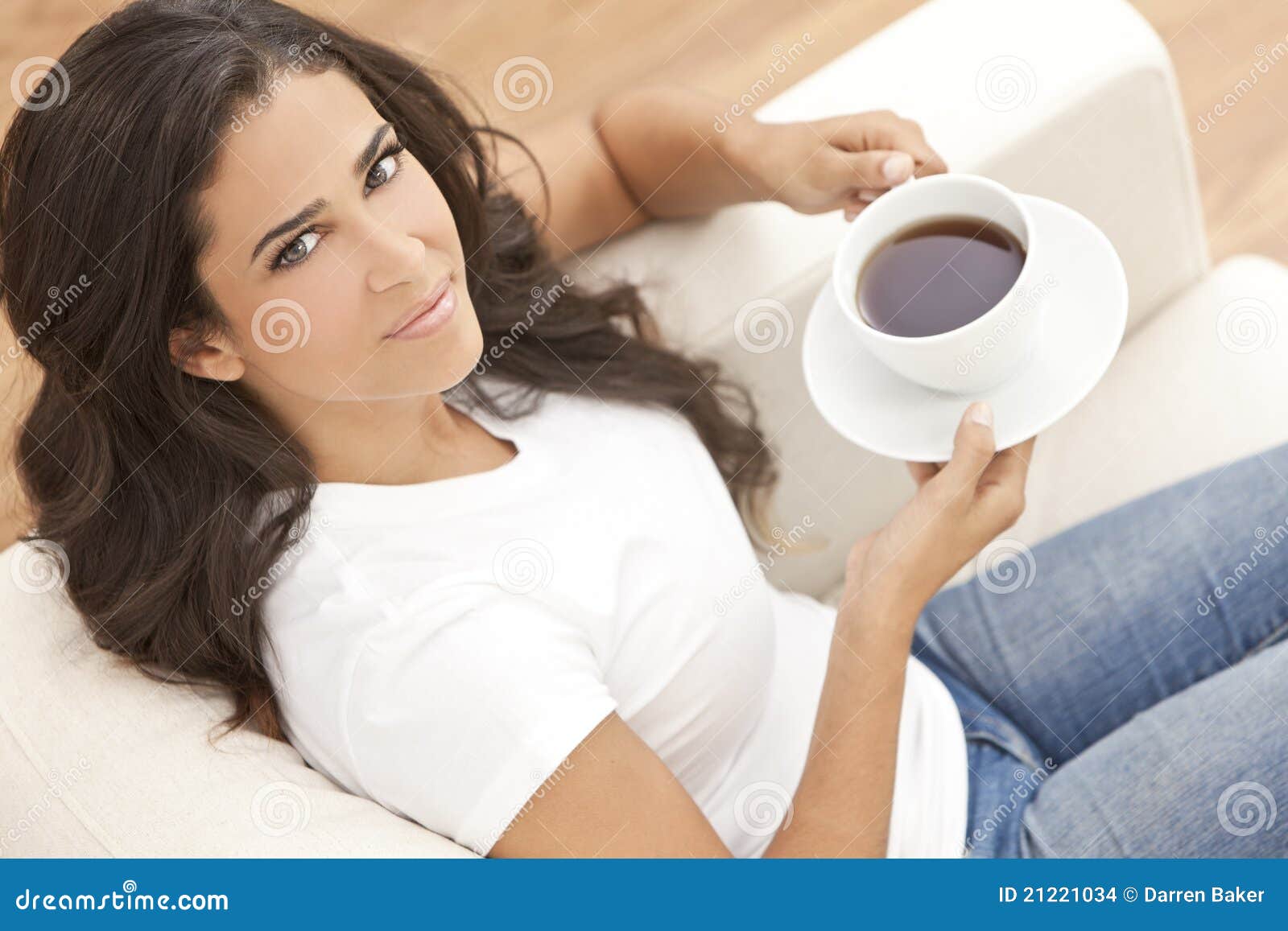 Latynoskiej Latina Kobiety Target550 Herbata Lub Kawa Zdjęcie Stock Obraz Złożonej Z 