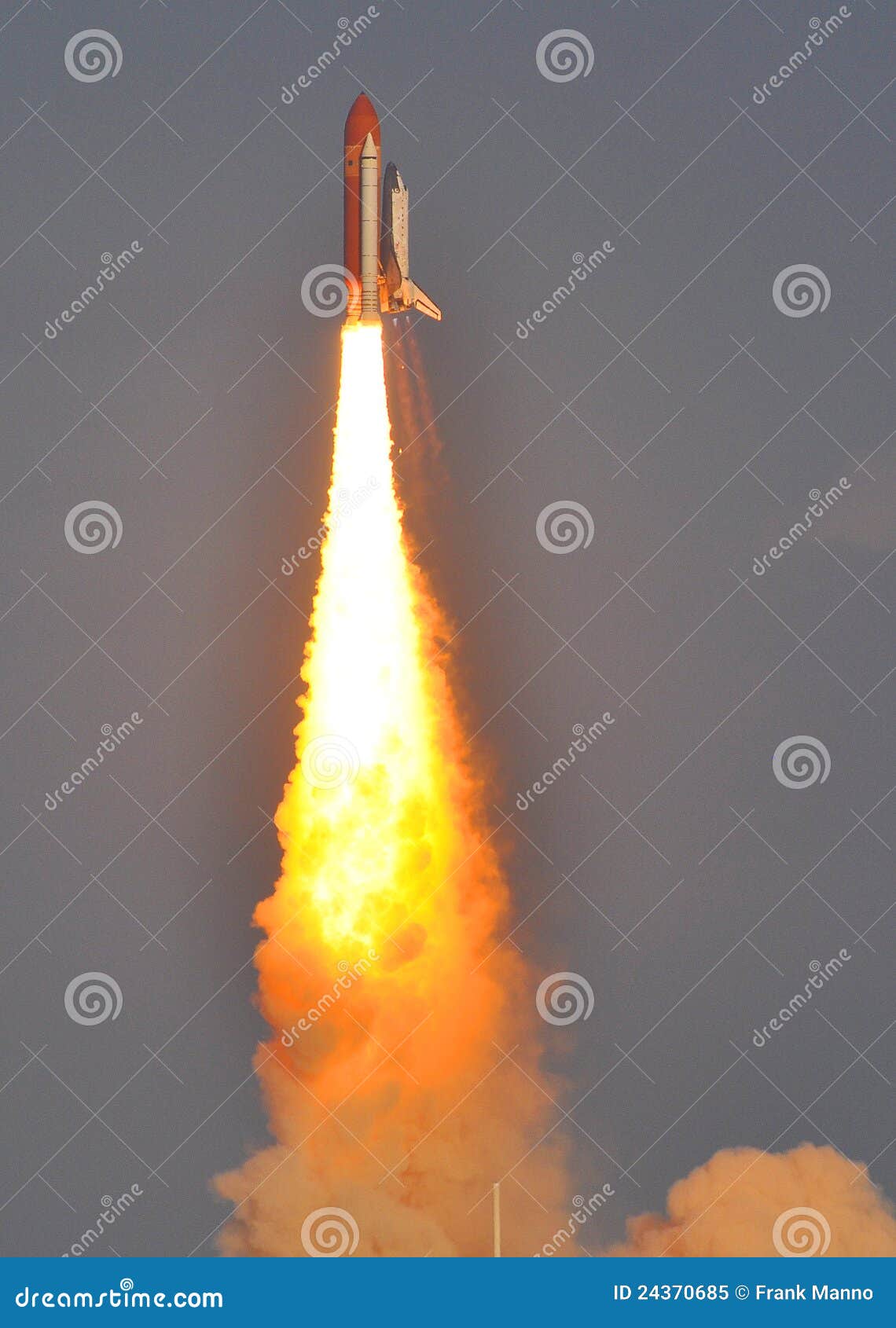 Space Shuttle In Profile Editorial Image CartoonDealer 76580876 space-shuttle-in-profile-editorial-image-cartoondealer-76580876