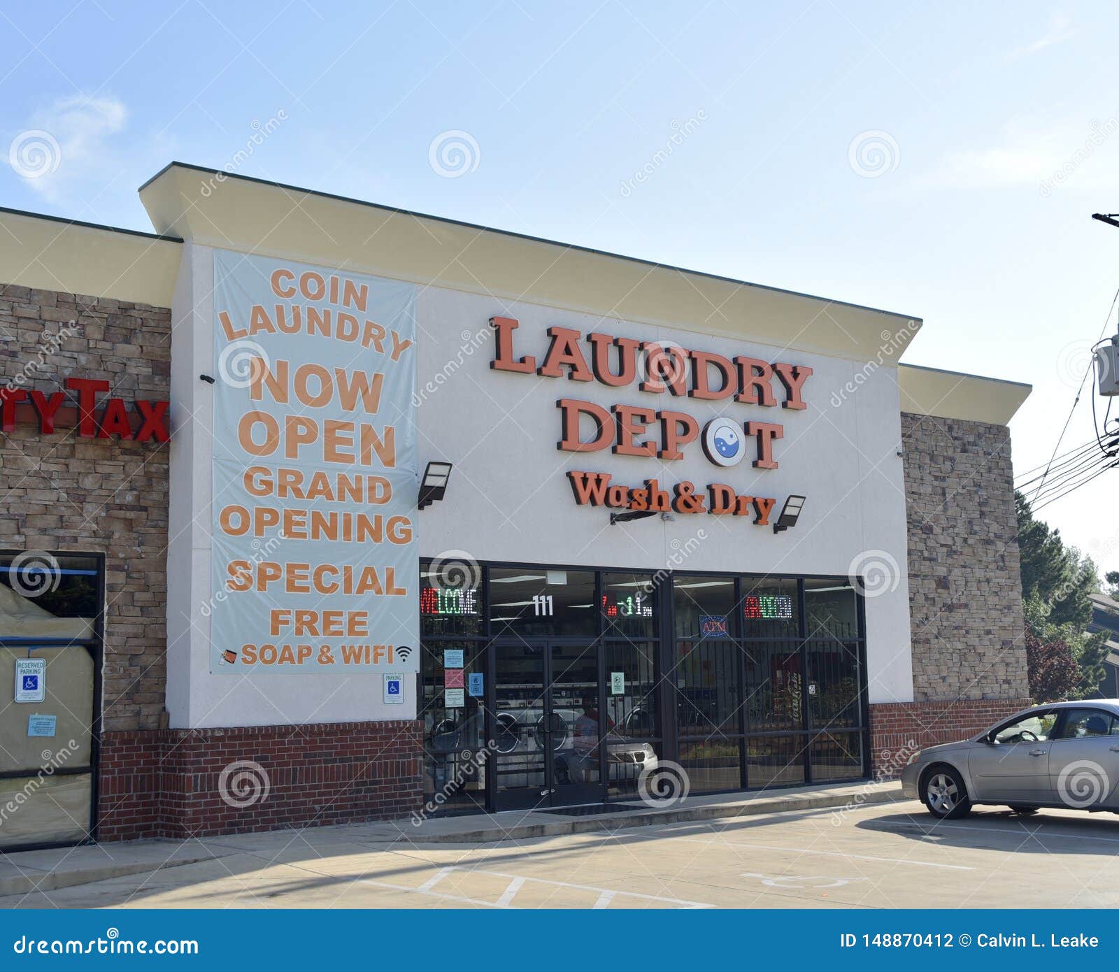 Open laundry now me near Best Laundromat