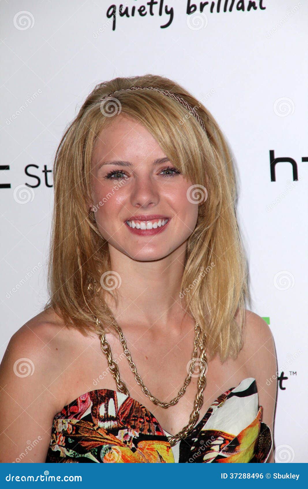 Laura Wiggins photo éditorial. Image du vallon, laura - 37288496