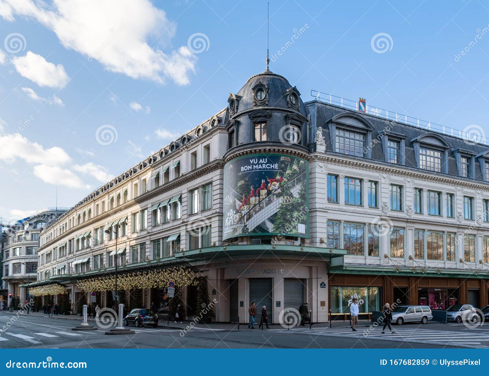 Le Bon Marche Department Store in Paris Editorial Stock Image - Image of  europe, outside: 167682859