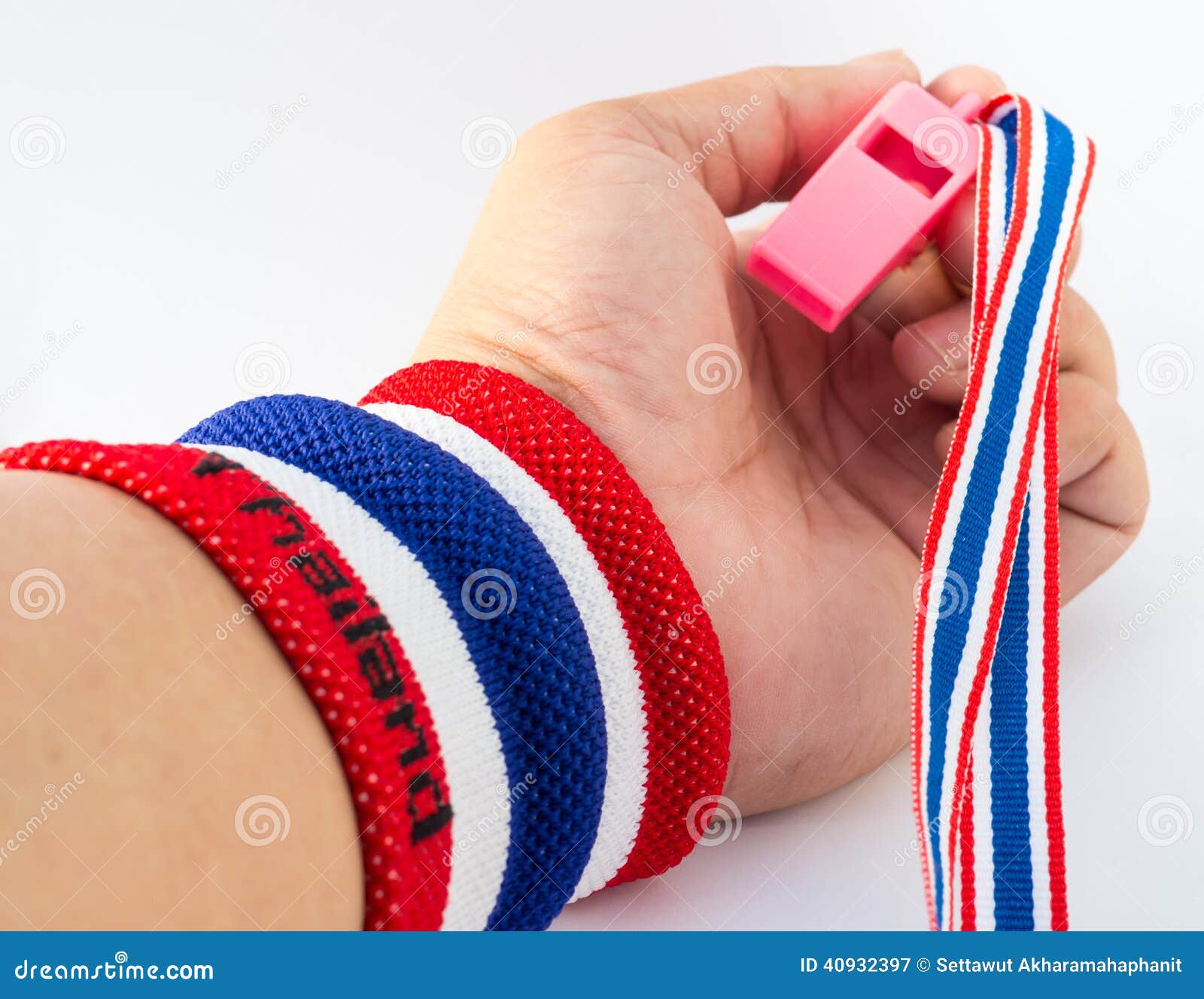 Le Bracelet Ont Coloré Sur L'humain De Poignet Pour L'acclamation Image  stock - Image du acclamation, bracelet: 40932397